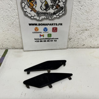 Caches plastique poignées passager Satelis 125