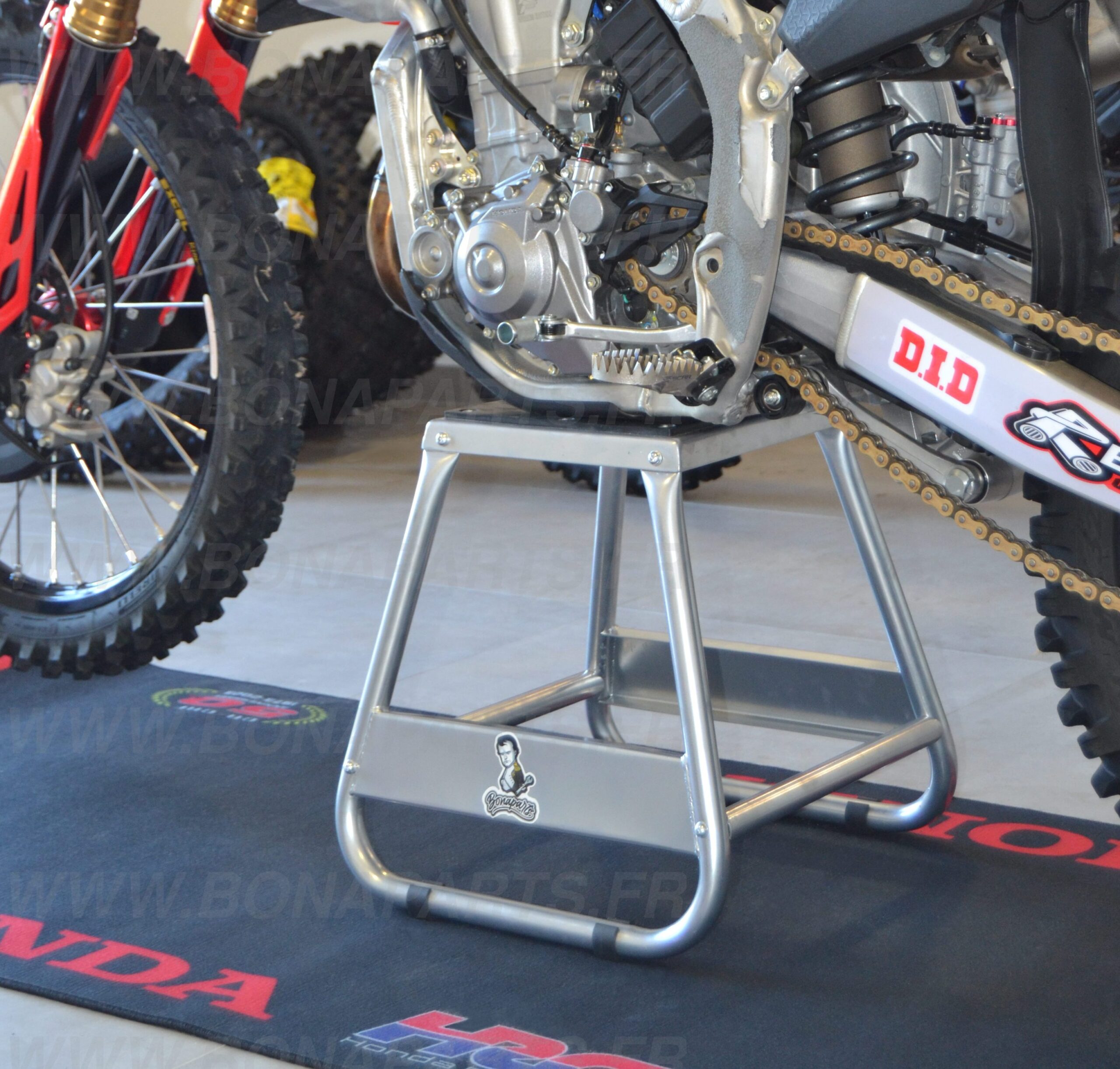 Lève moto acier Bonaparts