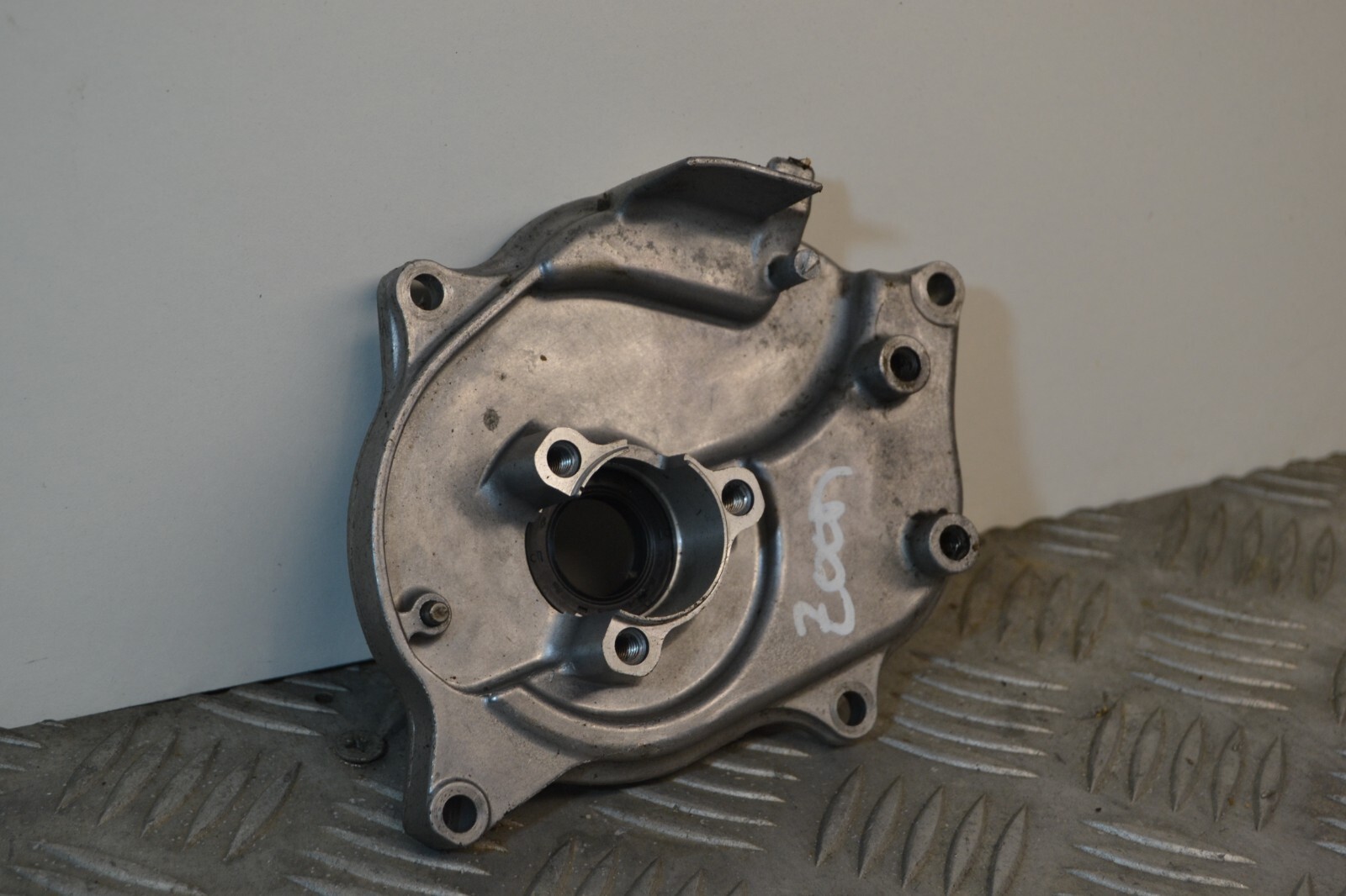 Carter d'allumage support stator mount Honda Zoomer 50 NPS50 – Image 3