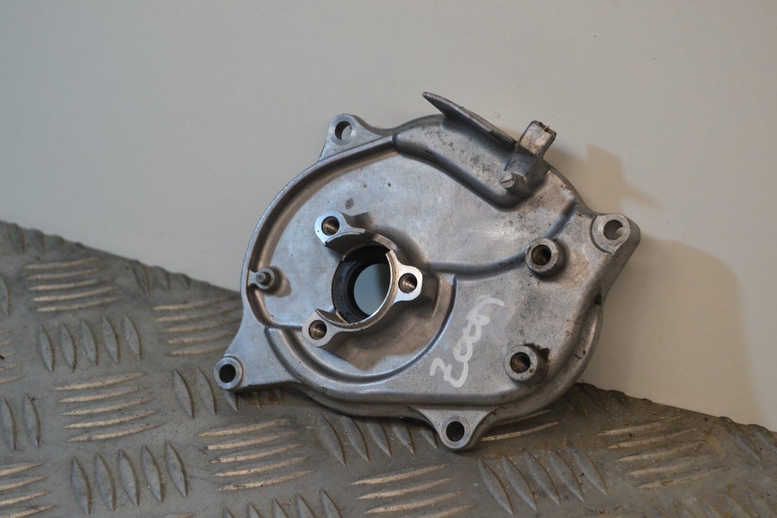 Carter d'allumage support stator mount Honda Zoomer 50 NPS50 – Image 4