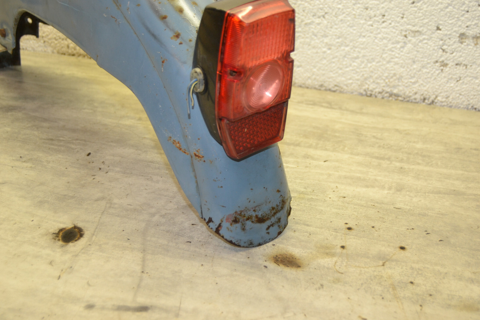 Garde boue arrière Mobylette Motobécane Motobecane AV88 Bleu youngtimer – Image 3