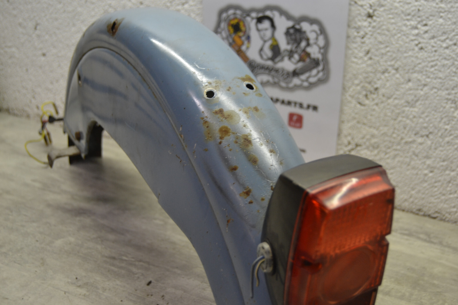 Garde boue arrière Mobylette Motobécane Motobecane AV88 Bleu youngtimer – Image 4