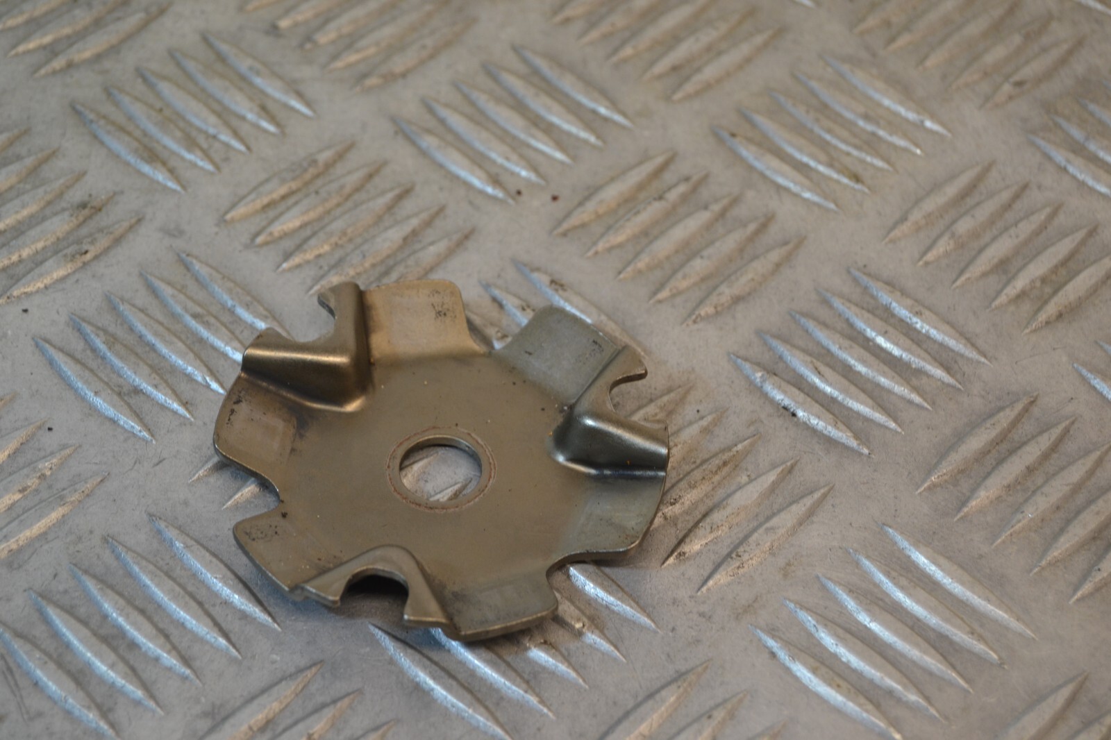 Joue fixe variateur honda zoomer 50 nps50 – Image 3