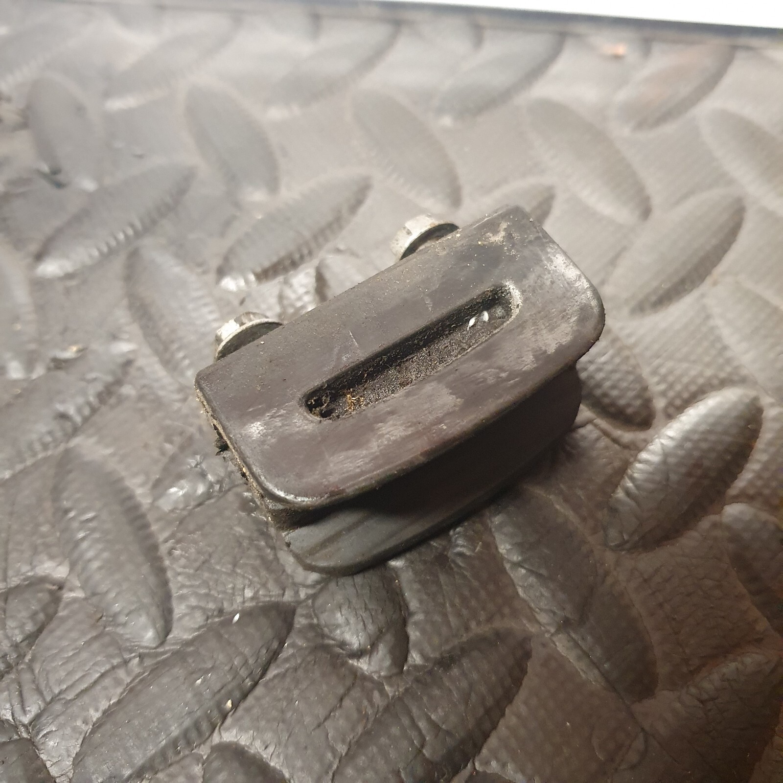 Patin caoutchouc Yamaha 125 DTLC 10V 1982-87 – Image 4