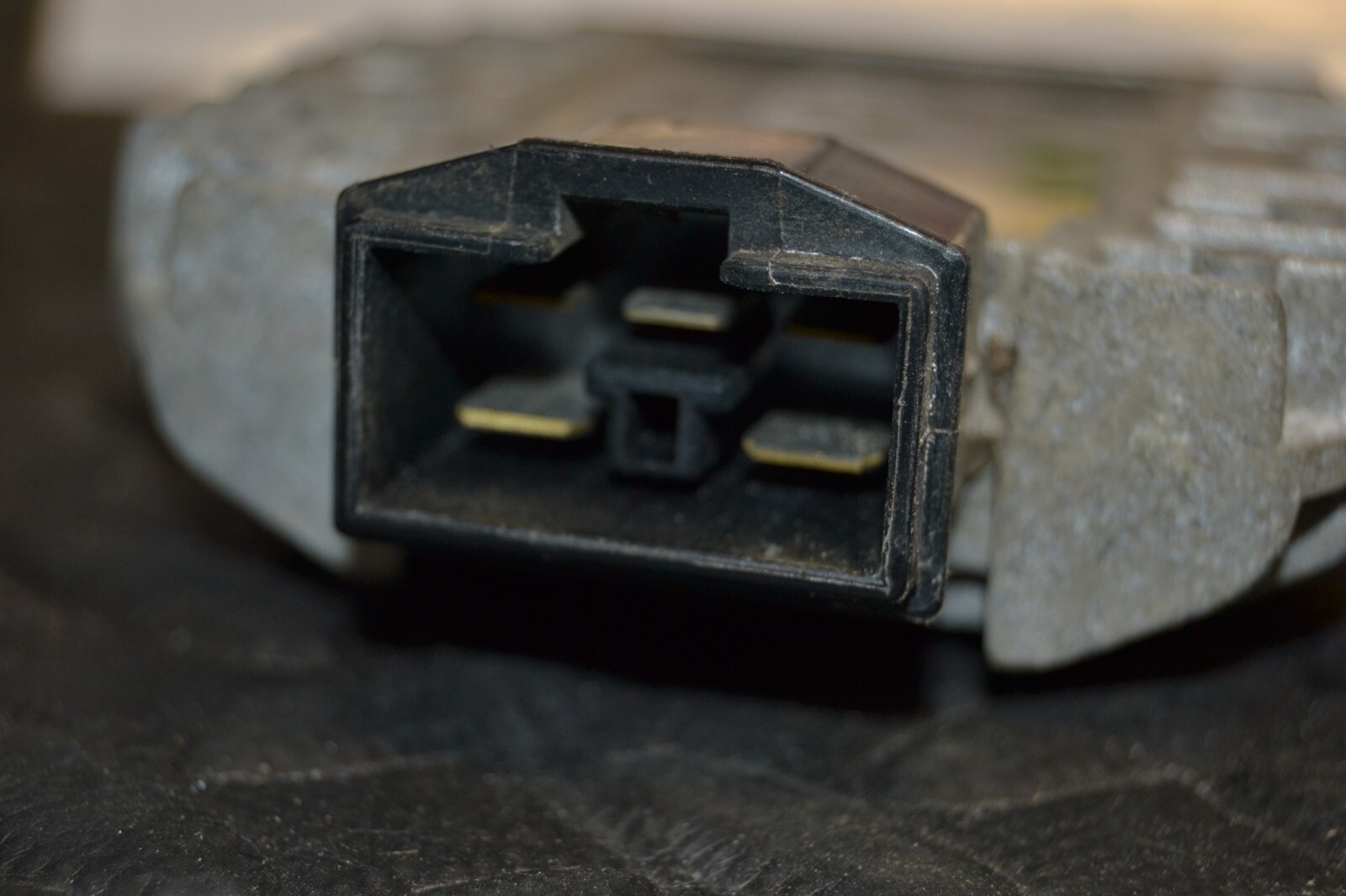 Régulateur de tension redresseur Honda 110 Lead 31600GFM901 – Image 8