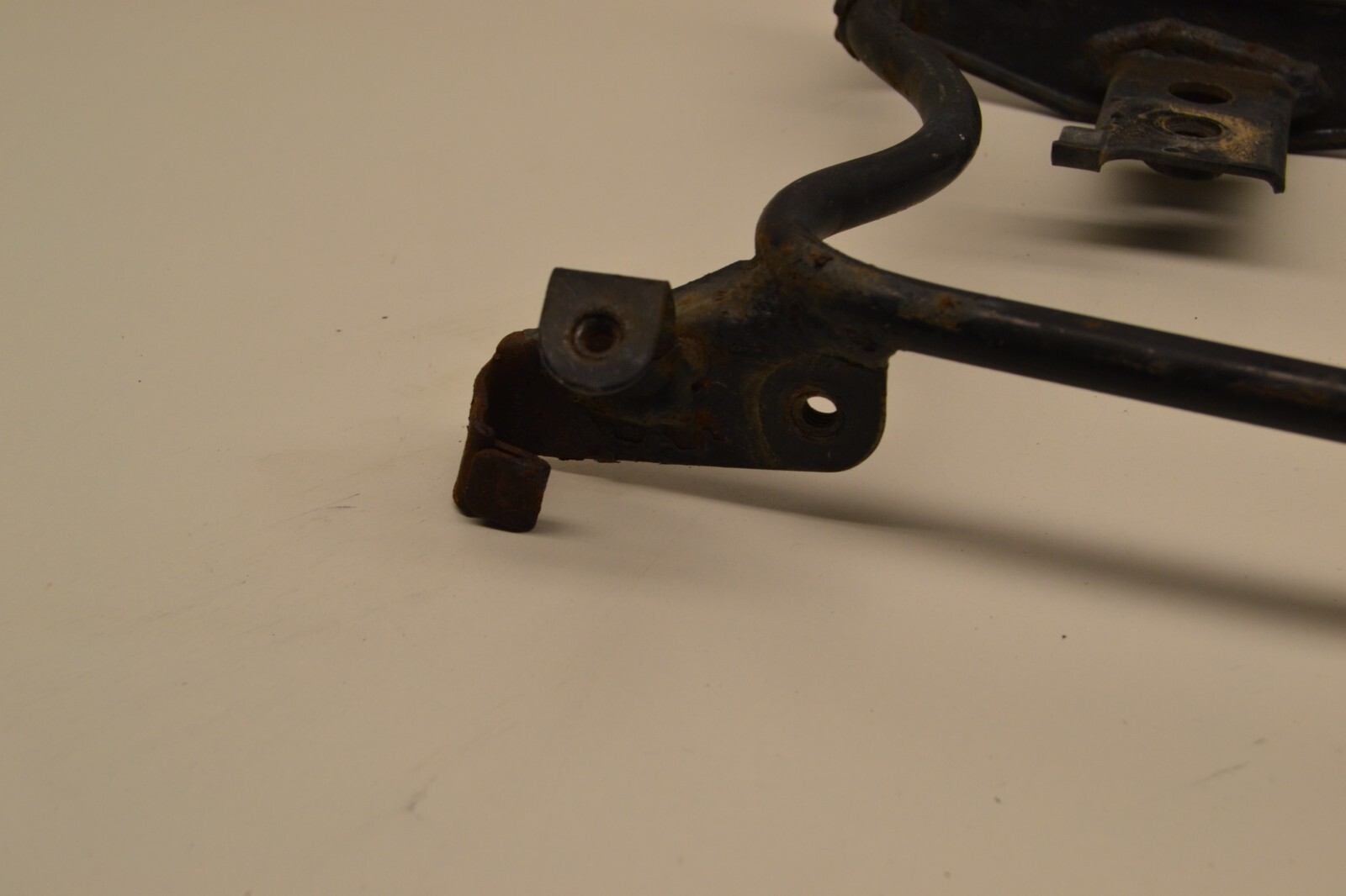 Support platine klaxon horn holder Honda 125 MTX TC02 1988 – Image 7