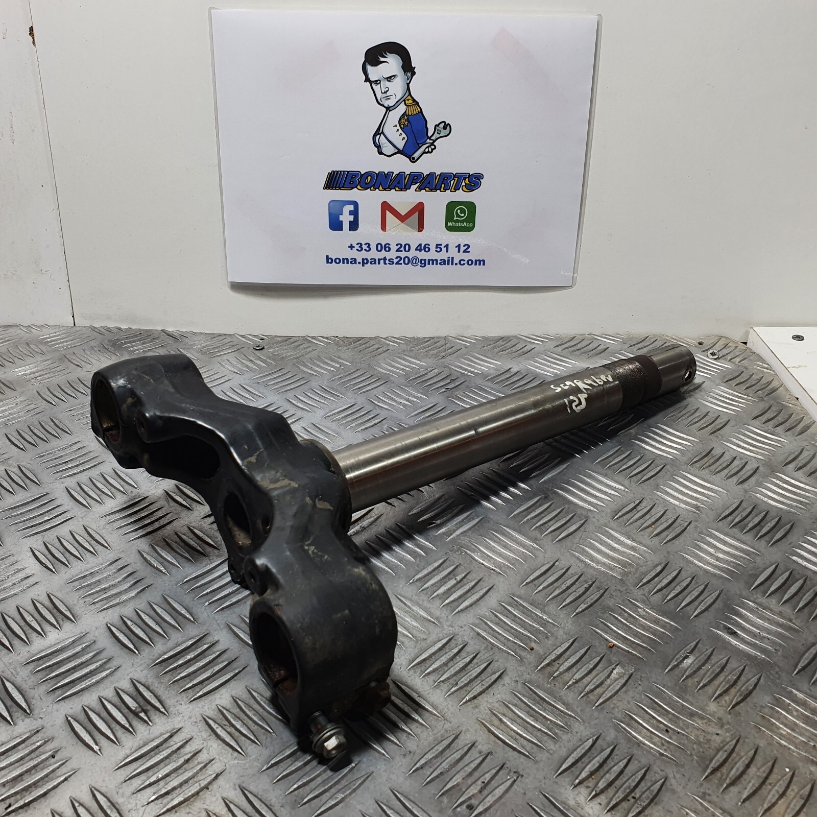 Té de fourche Aprilia 125 Scarabeo