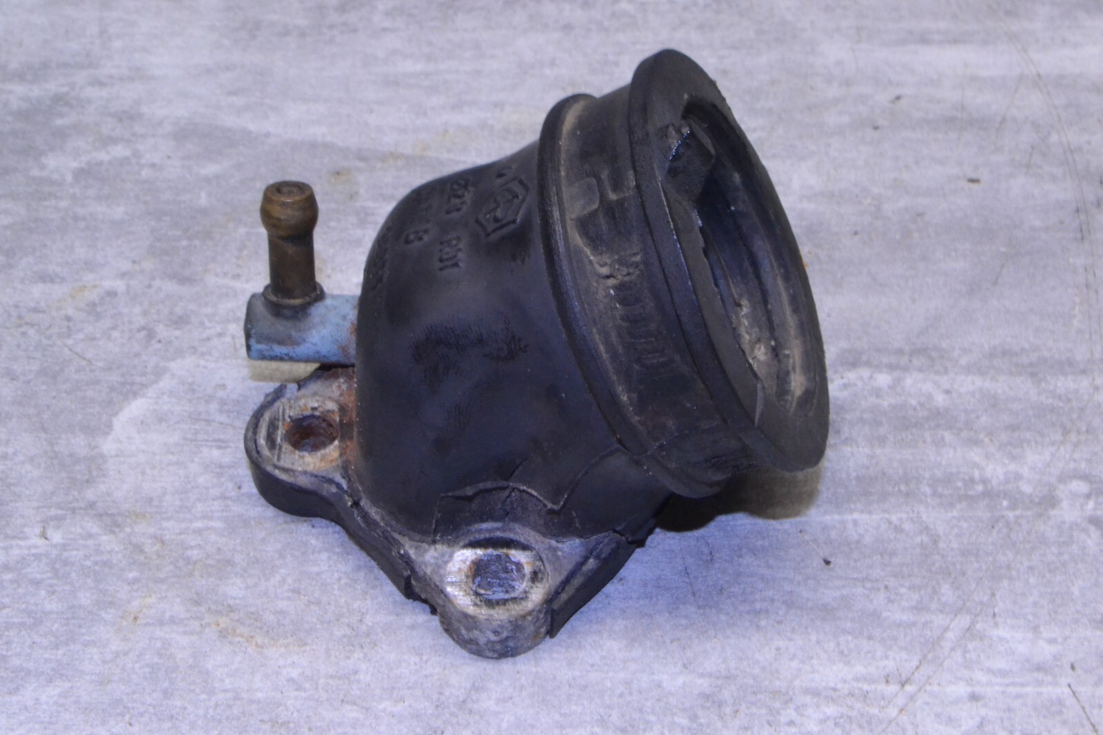 pipe d'admission 125 x8 x9 lx piaggio – Image 4