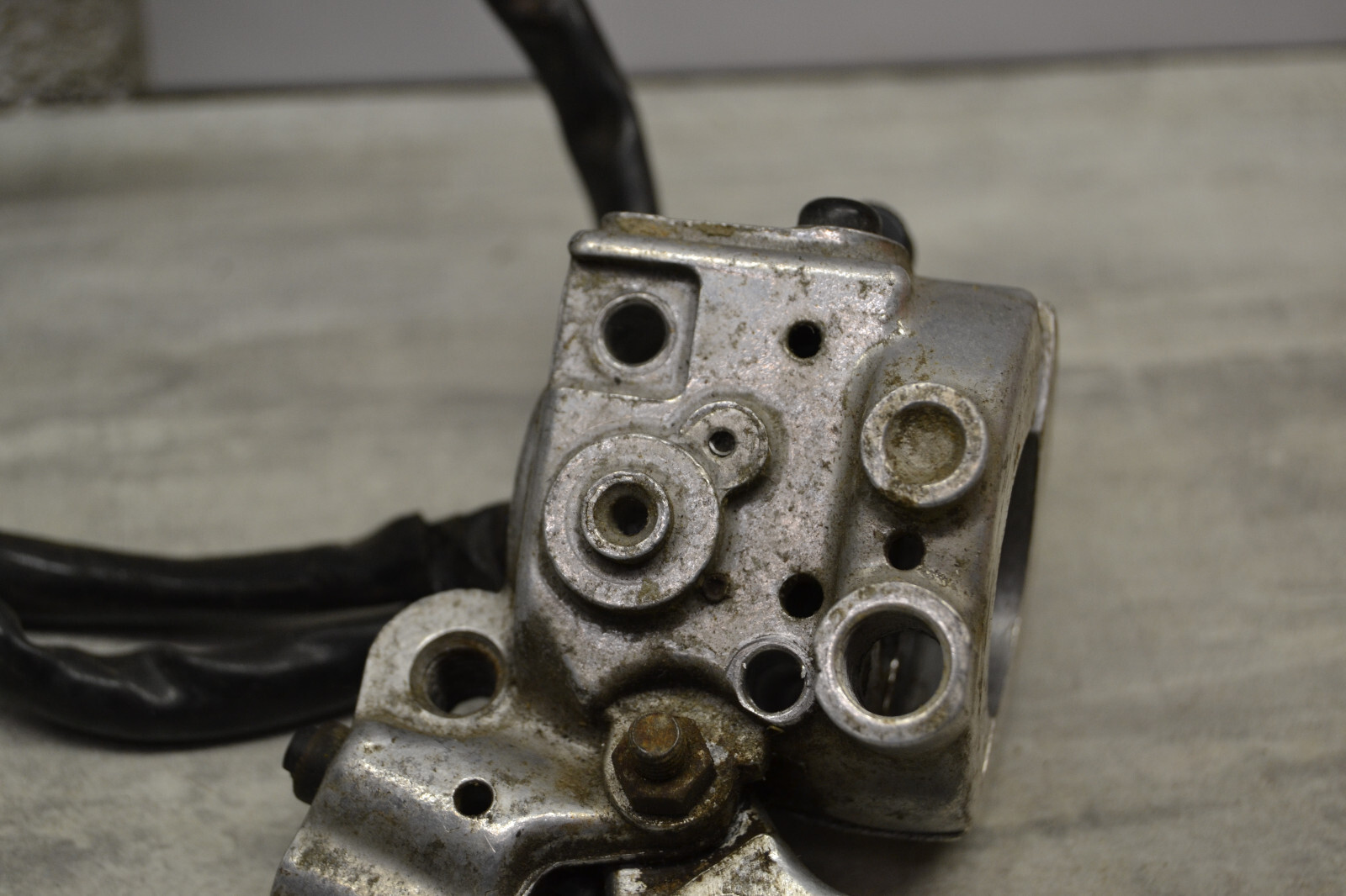 Commodo droit Honda Z50 Z50G Gorilla right handle switch assy – Image 11