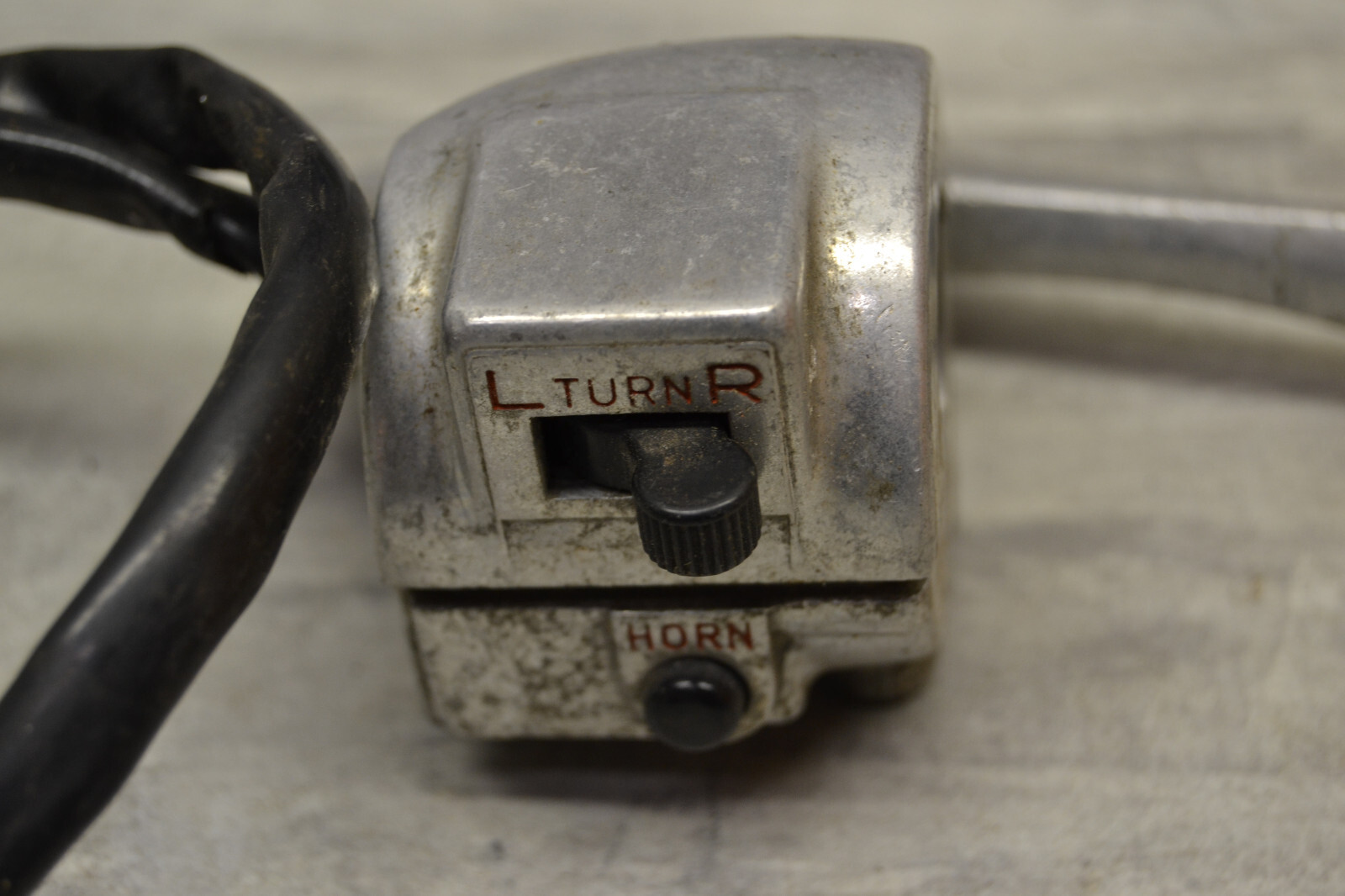 Commodo droit Honda Z50 Z50G Gorilla right handle switch assy – Image 4