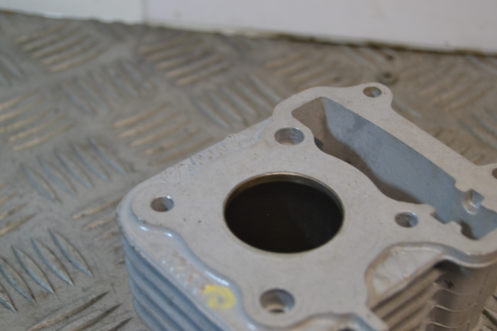 Cylindre sym orbit 2 – Image 3