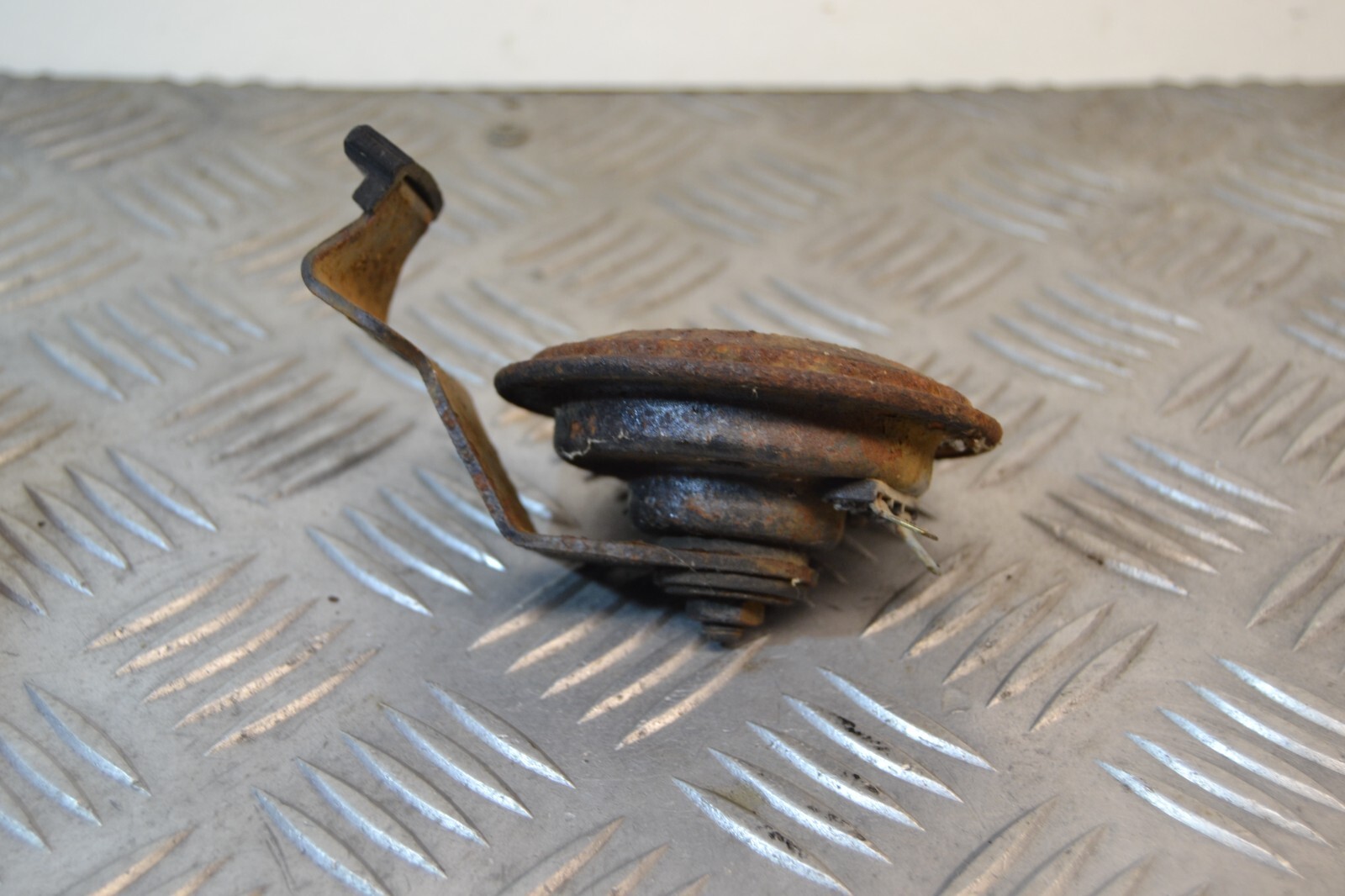 Horn Yamaha 125 SR 5H0 1995 klaxon avertisseur – Image 4