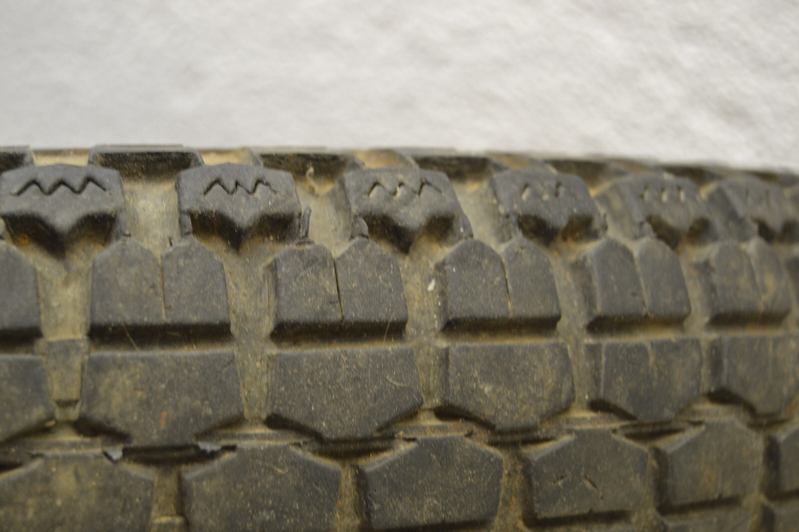 Pneus tyre original Honda Chaly CF50 4.00-10 – Image 12