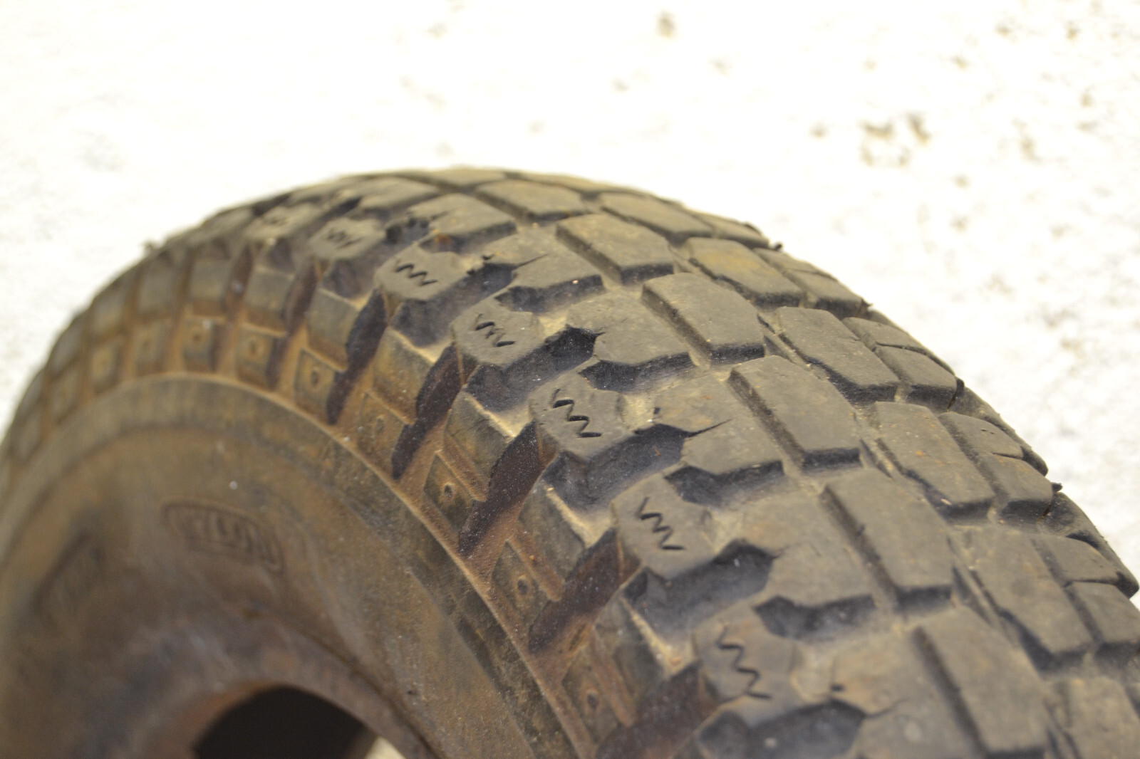 Pneus tyre original Honda Chaly CF50 4.00-10 – Image 10