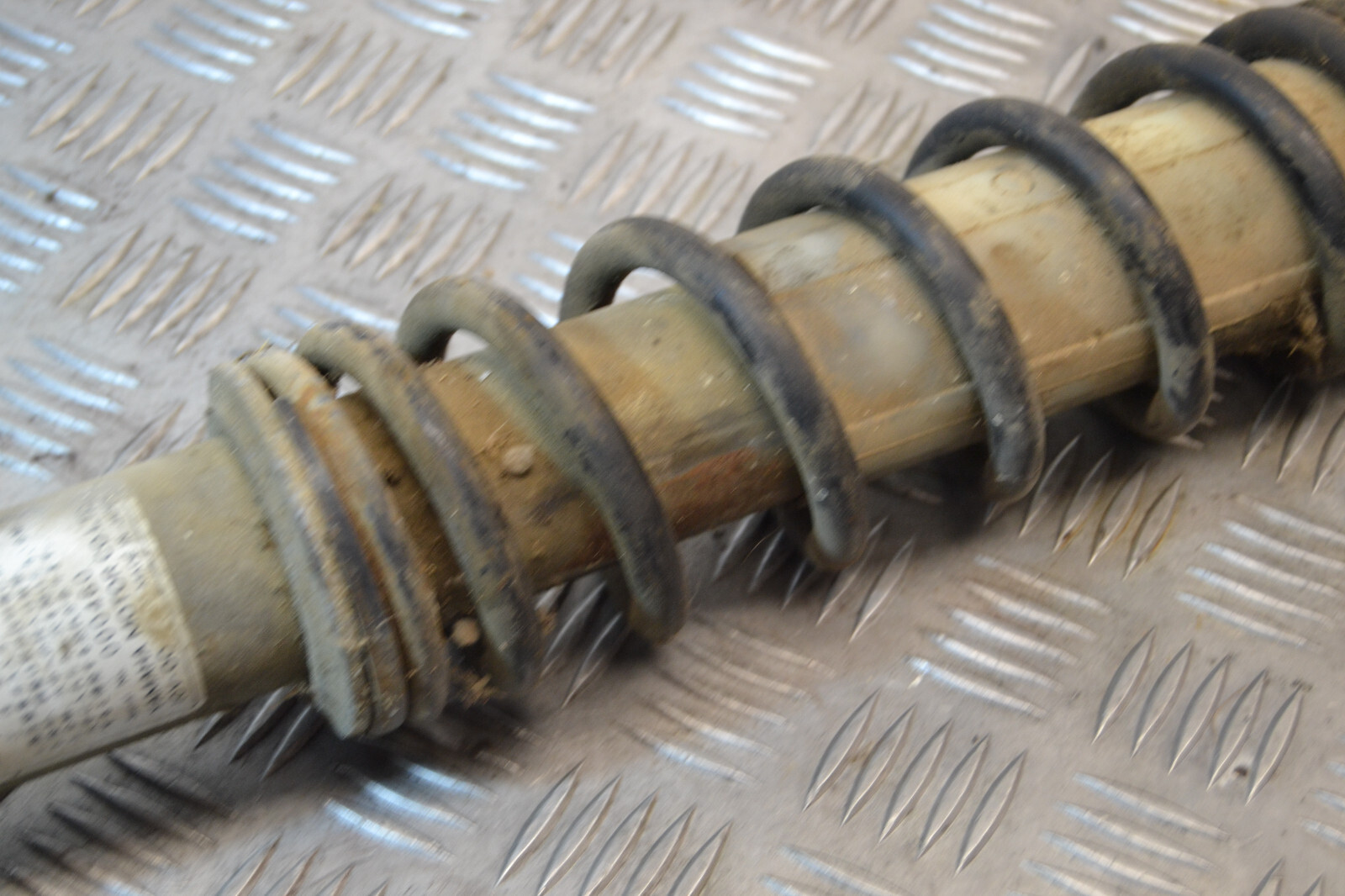 amortisseur Yamaha 125 DTLC 10V rear shock – Image 9