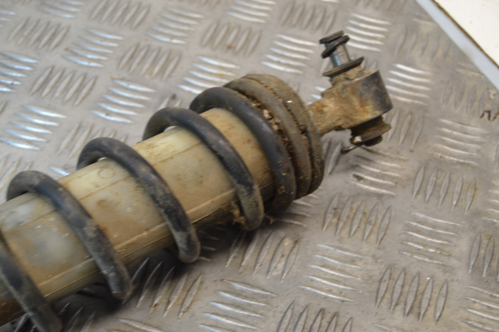 amortisseur Yamaha 125 DTLC 10V rear shock – Image 10