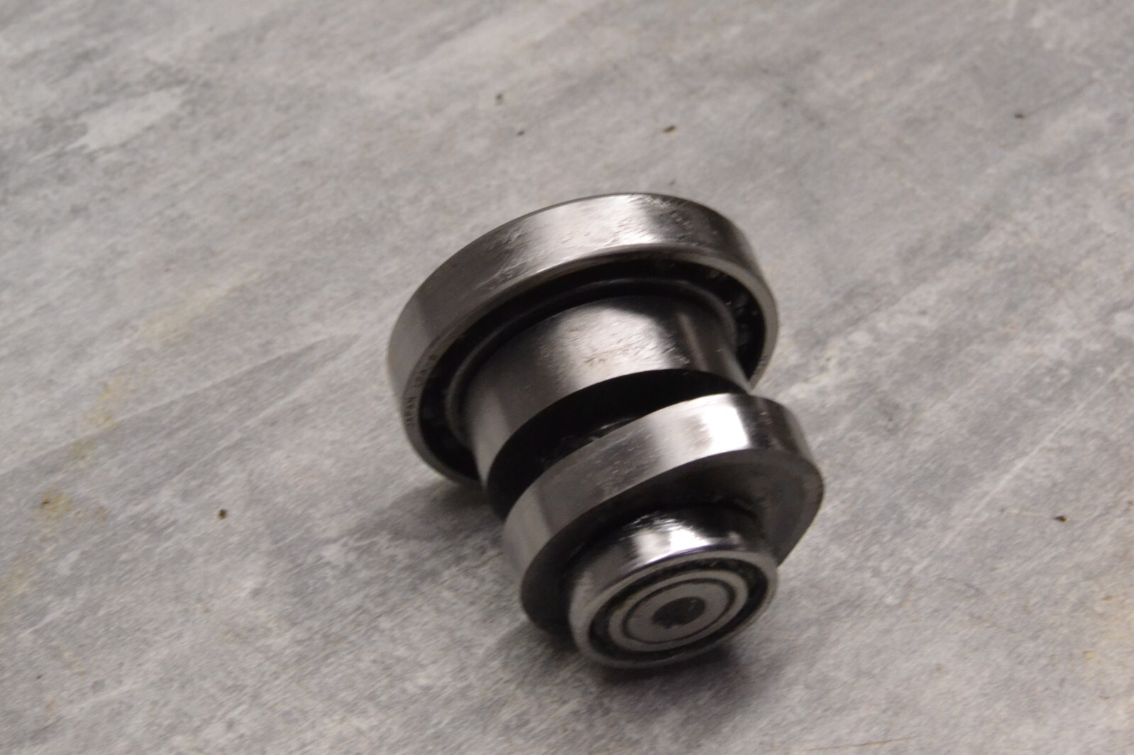 Arbre à came Honda Zoomer 50 NPS camshaft 14100GEV760 – Image 3