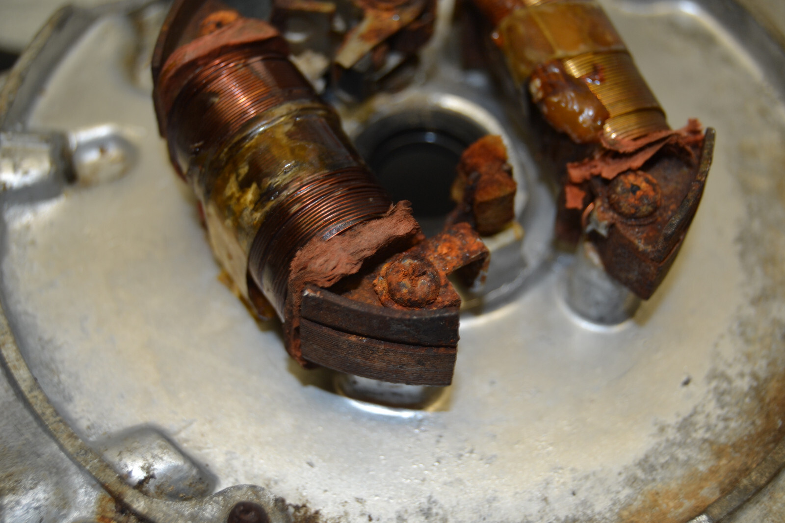 Carter d'allumage Honda P50 1967 ignition case – Image 9