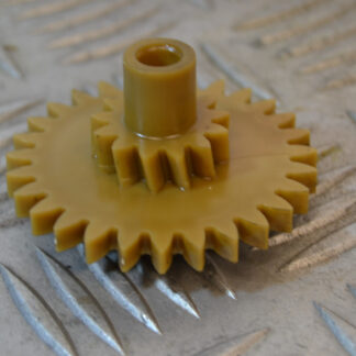 Pignon pompe à eau Aprilia MX 125 2004-06 water pump gear cog rotax 122 635035