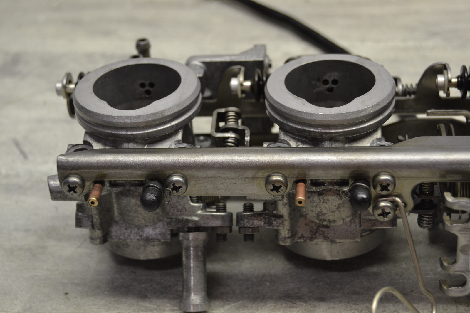 Rampe admission papillon Yamaha FJR1300 FJR 1300 2001-2005 – Image 17