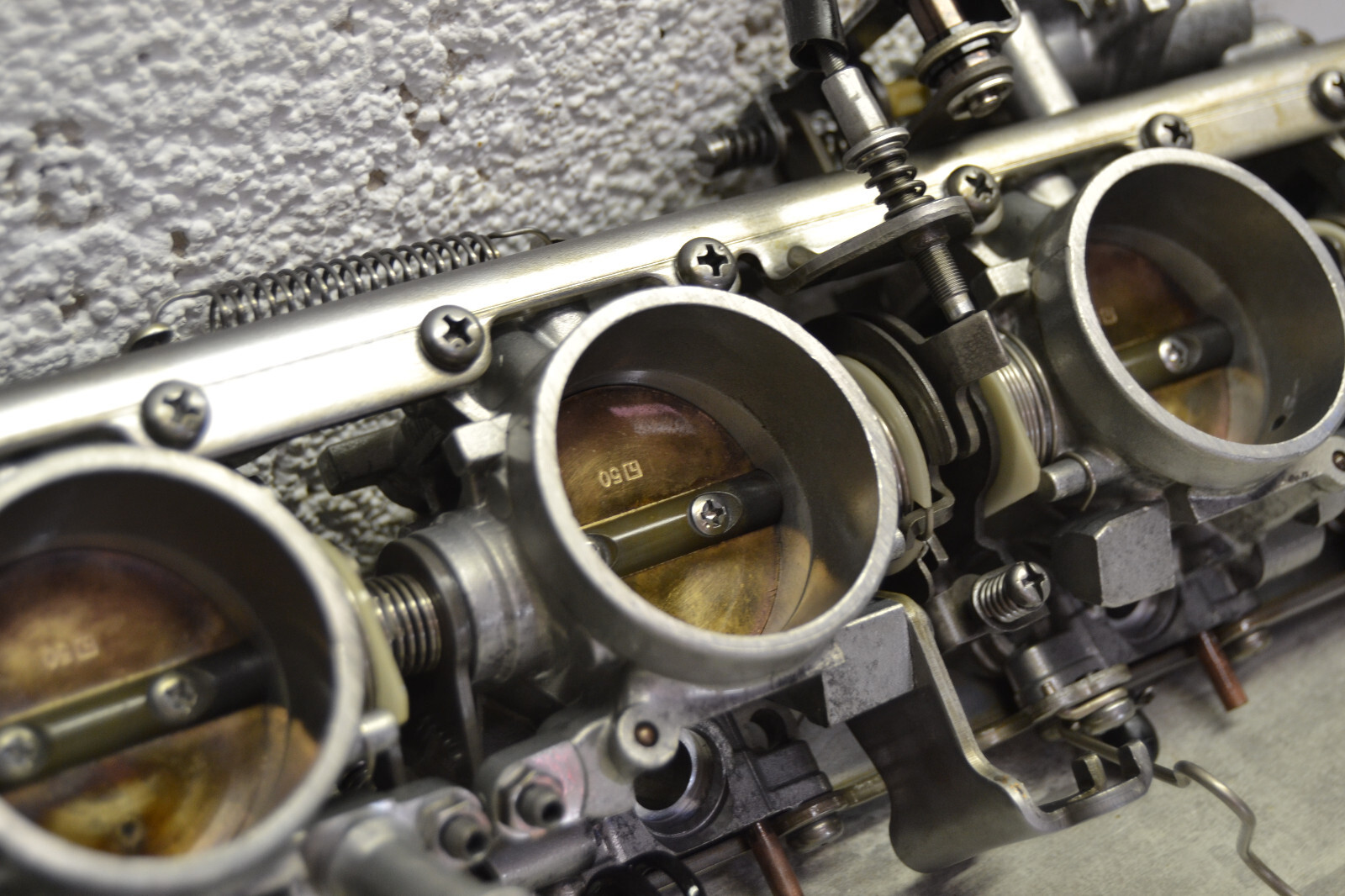 Rampe admission papillon Yamaha FJR1300 FJR 1300 2001-2005 – Image 5