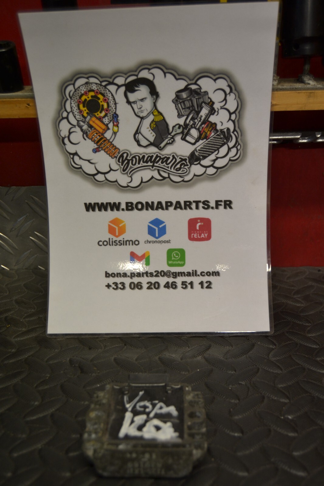 Support régulateur de tension redresseur Piaggio Vespa LX 125