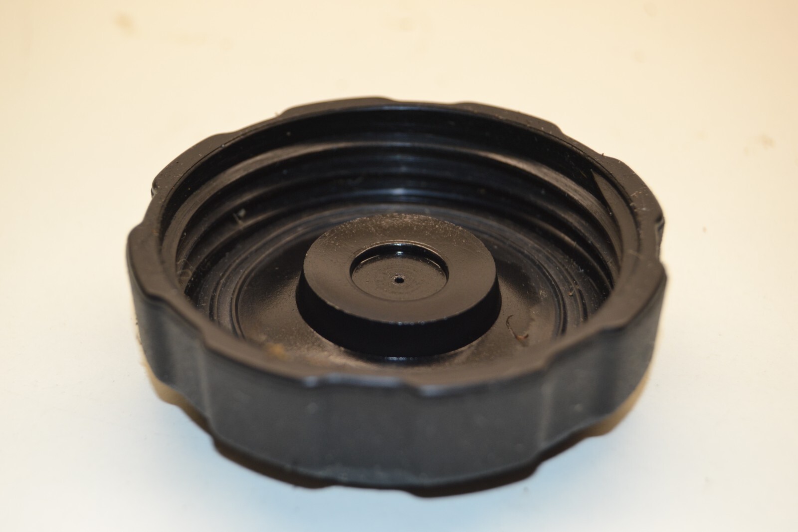 bouchon réservoir essence gas tank cap Peugeot Ludix 50 2T – Image 4