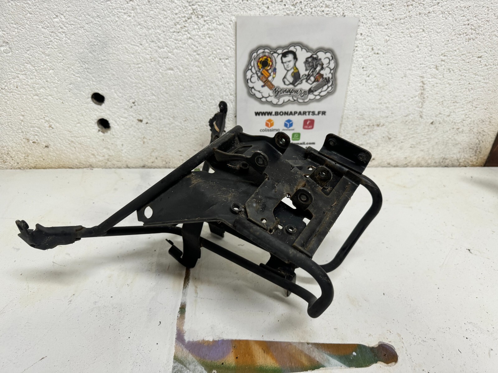 Araignée support carénages avant Peugeot 125 Satelis K15 2006-09 – Image 5