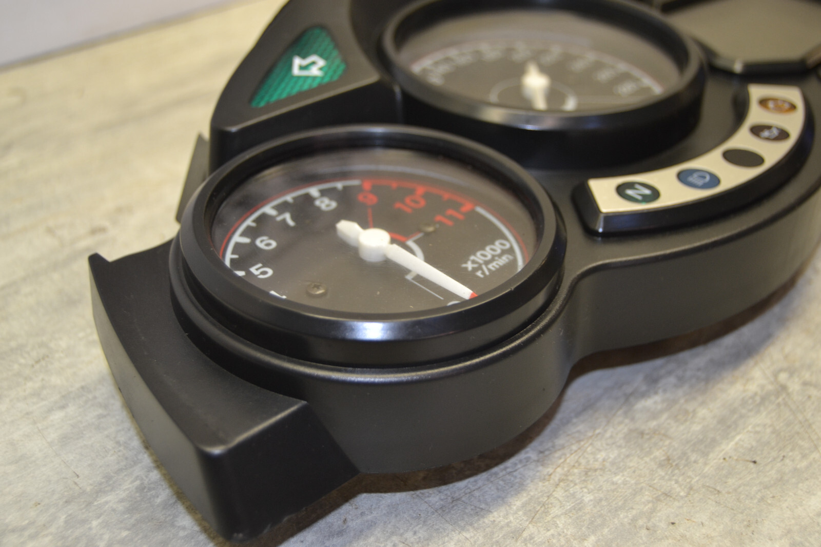 Compteur vitesse speedometer Yamaha FJR1300 FJR 1300 2001-2002 5JW – Image 10