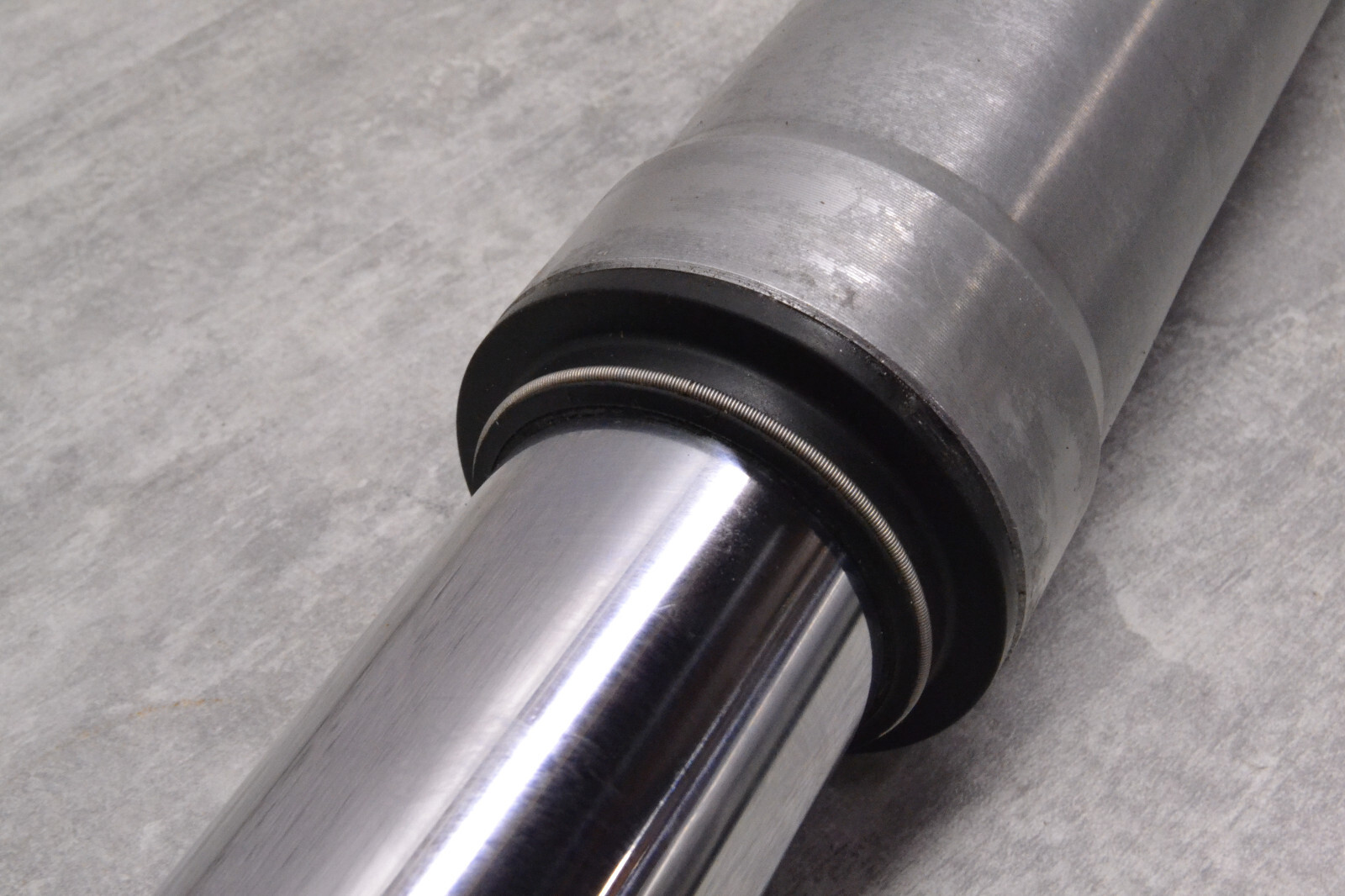 Fourche Aprilia MX 125 2006 forks tubes AP8163400 AP8163401 – Image 17