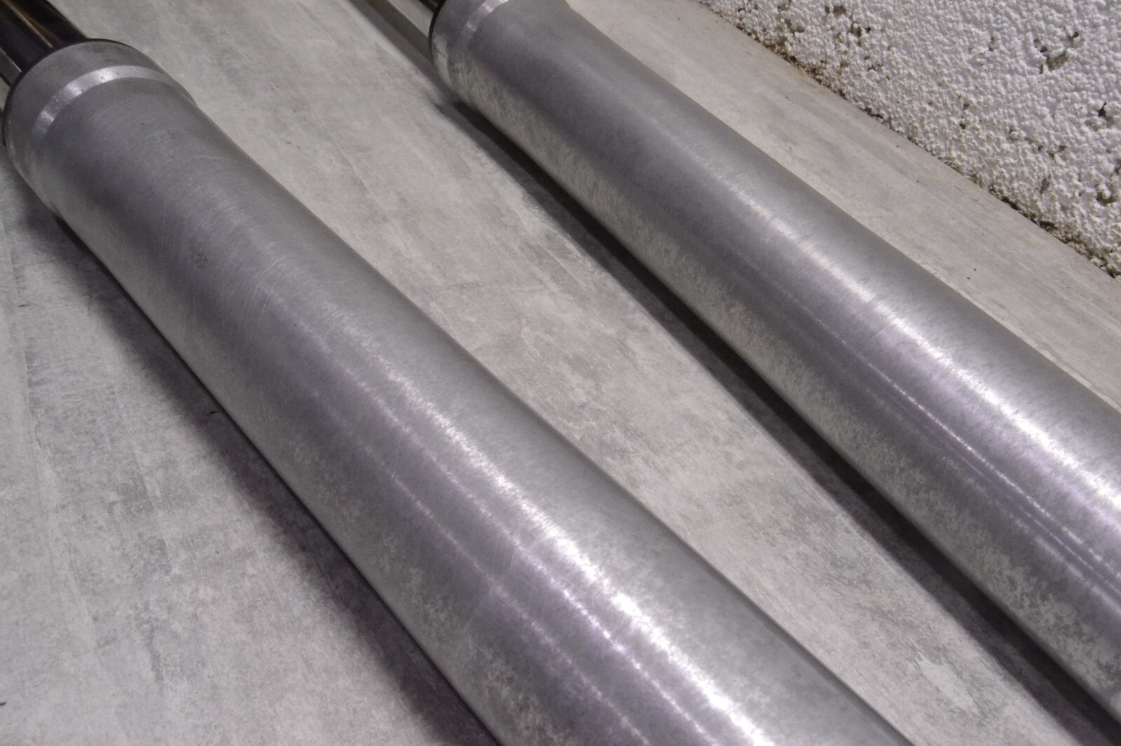 Fourche Aprilia MX 125 2006 forks tubes AP8163400 AP8163401 – Image 24