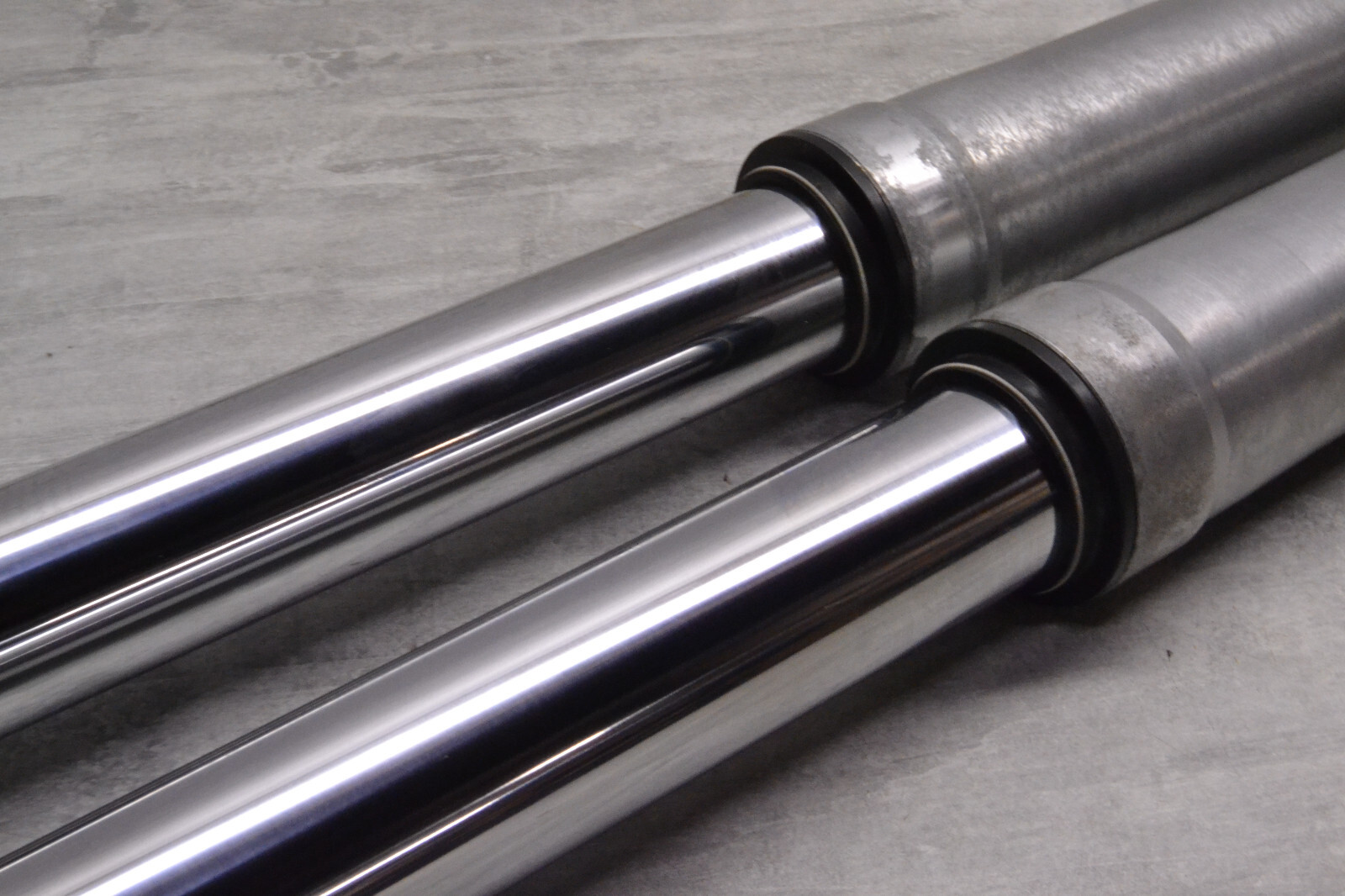 Fourche Aprilia MX 125 2006 forks tubes AP8163400 AP8163401 – Image 5