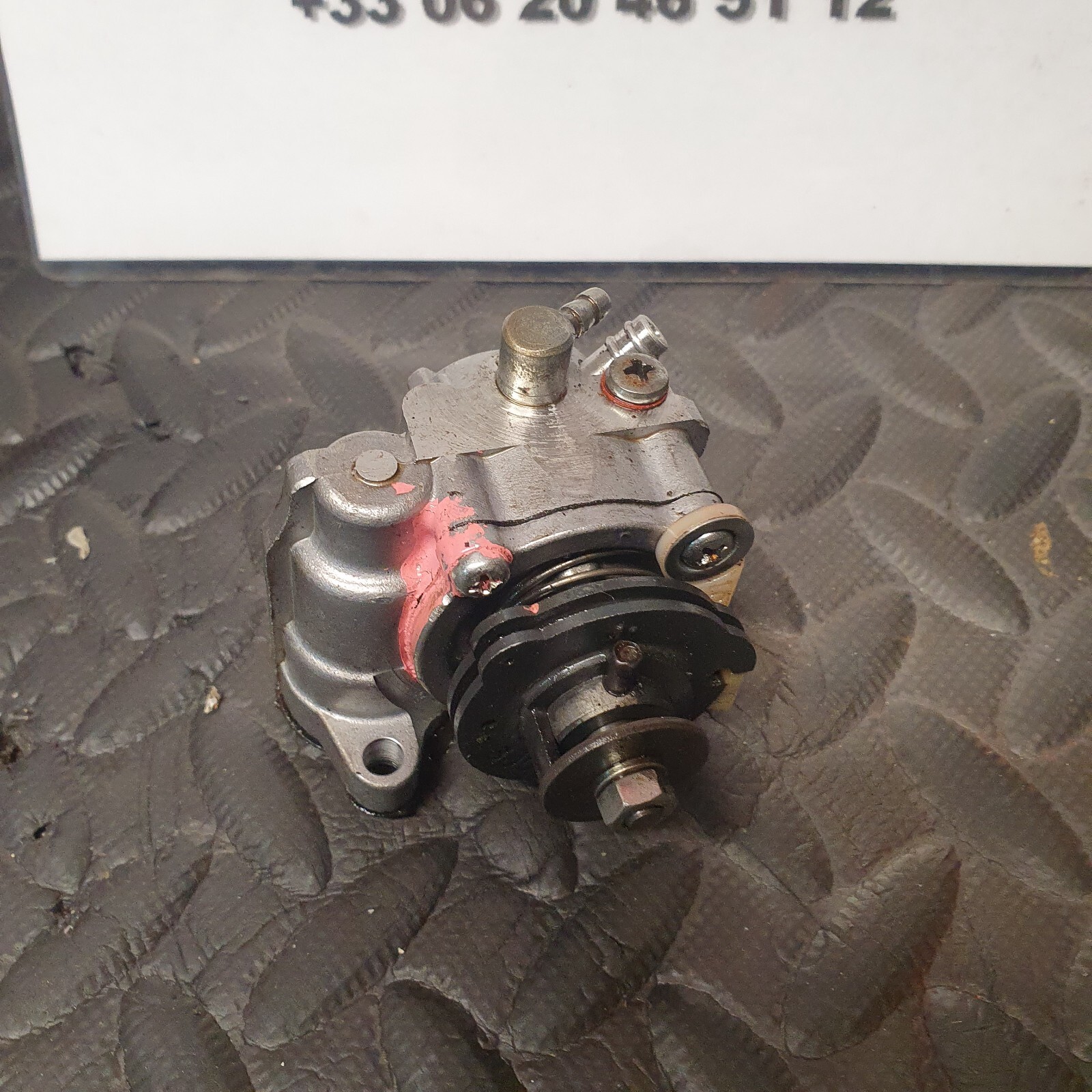 Pompe à huile Yamaha 125 DTLC 10V 1982-87 – Image 3