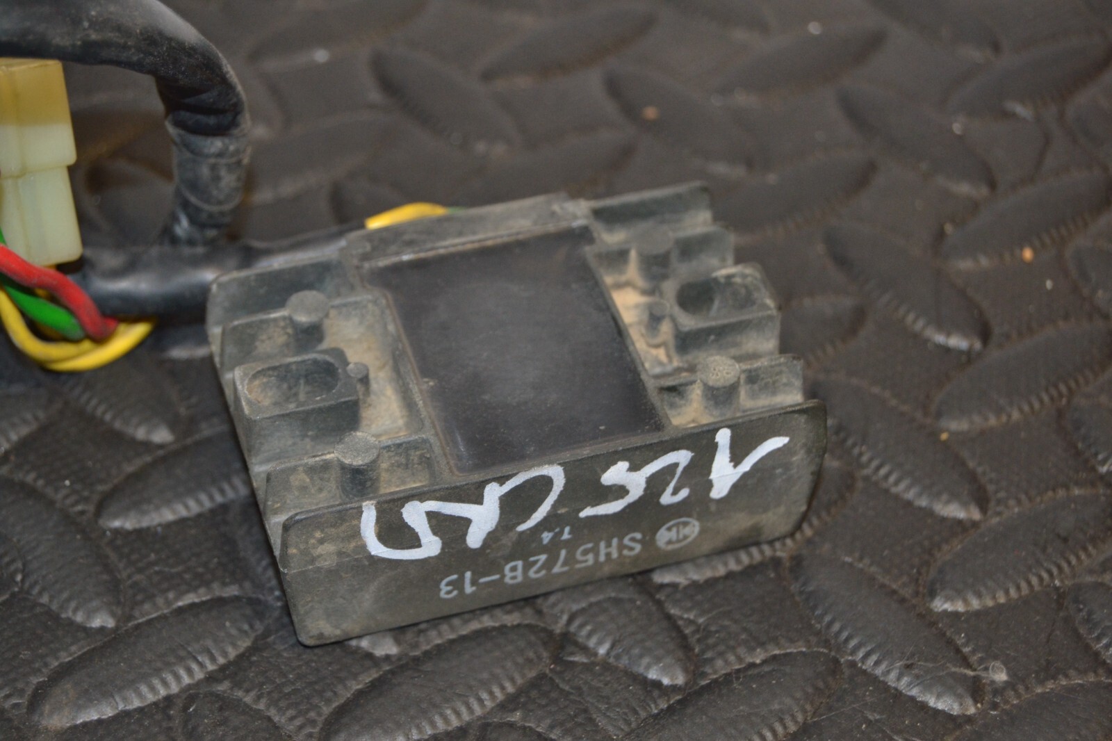 Régulateur de tension redresseur Honda 125 CRM JD13 – Image 5