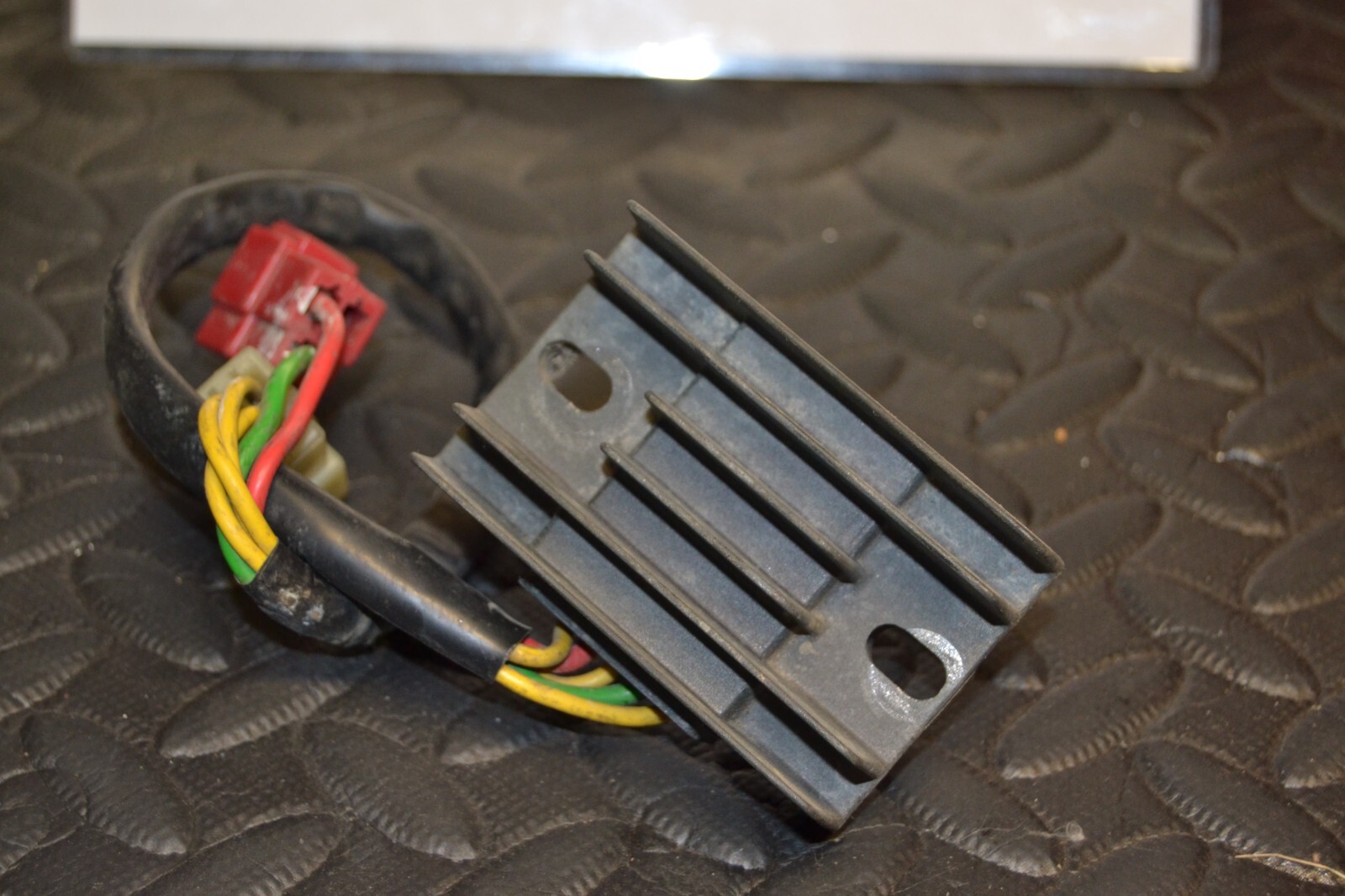 Régulateur de tension redresseur Honda 125 CRM JD13