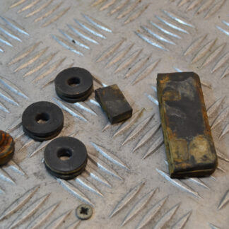 lot silent bloc set Suzuki 125 GT X4 1980-84 rubber