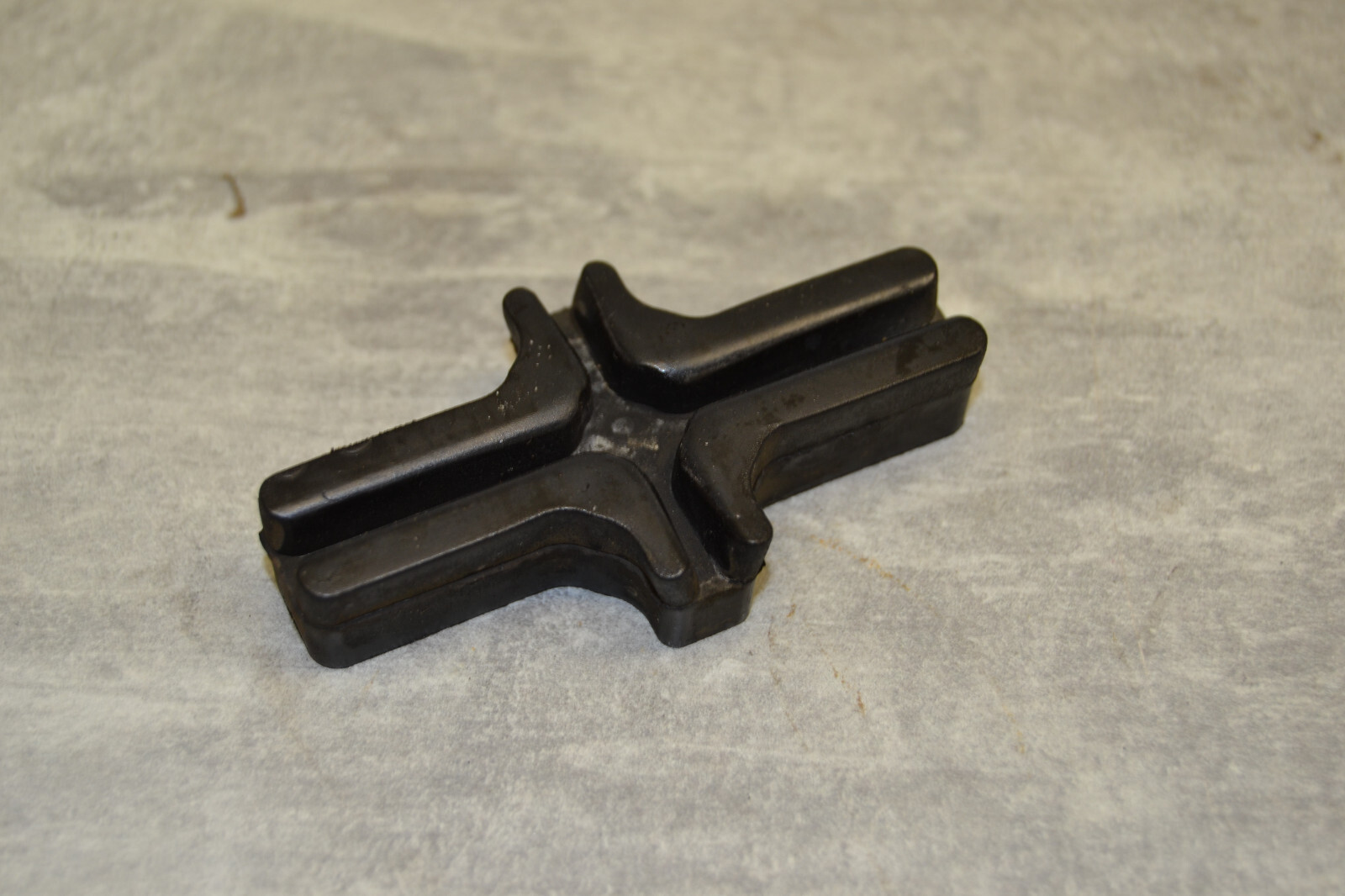 silent bloc Kawasaki VNT50B 1500 Sumo VN-15SE 1990 – Image 3