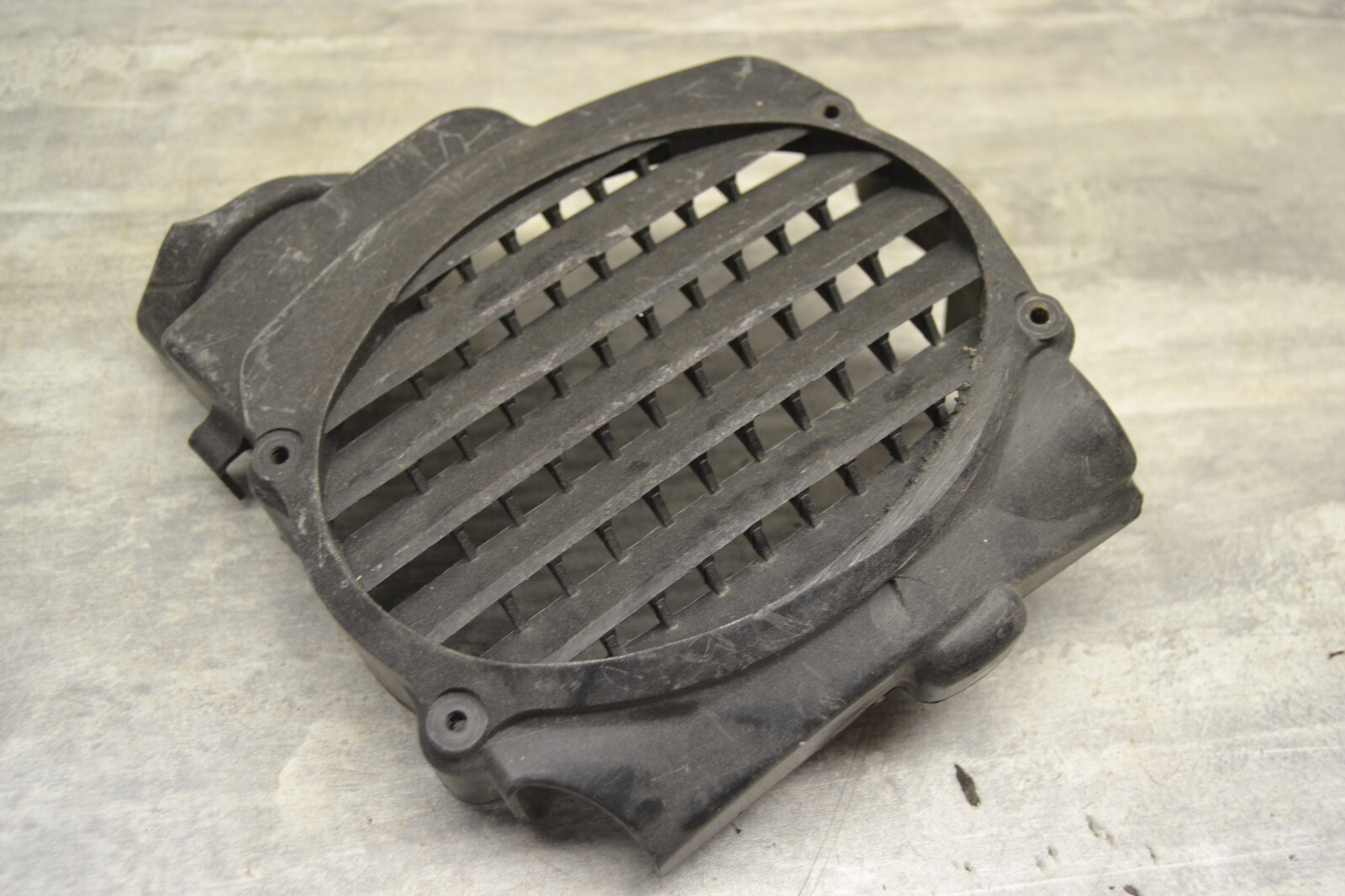 Cache radiateur Honda Zoomer NPS50 2001-17 radiator plastic 19151GET010