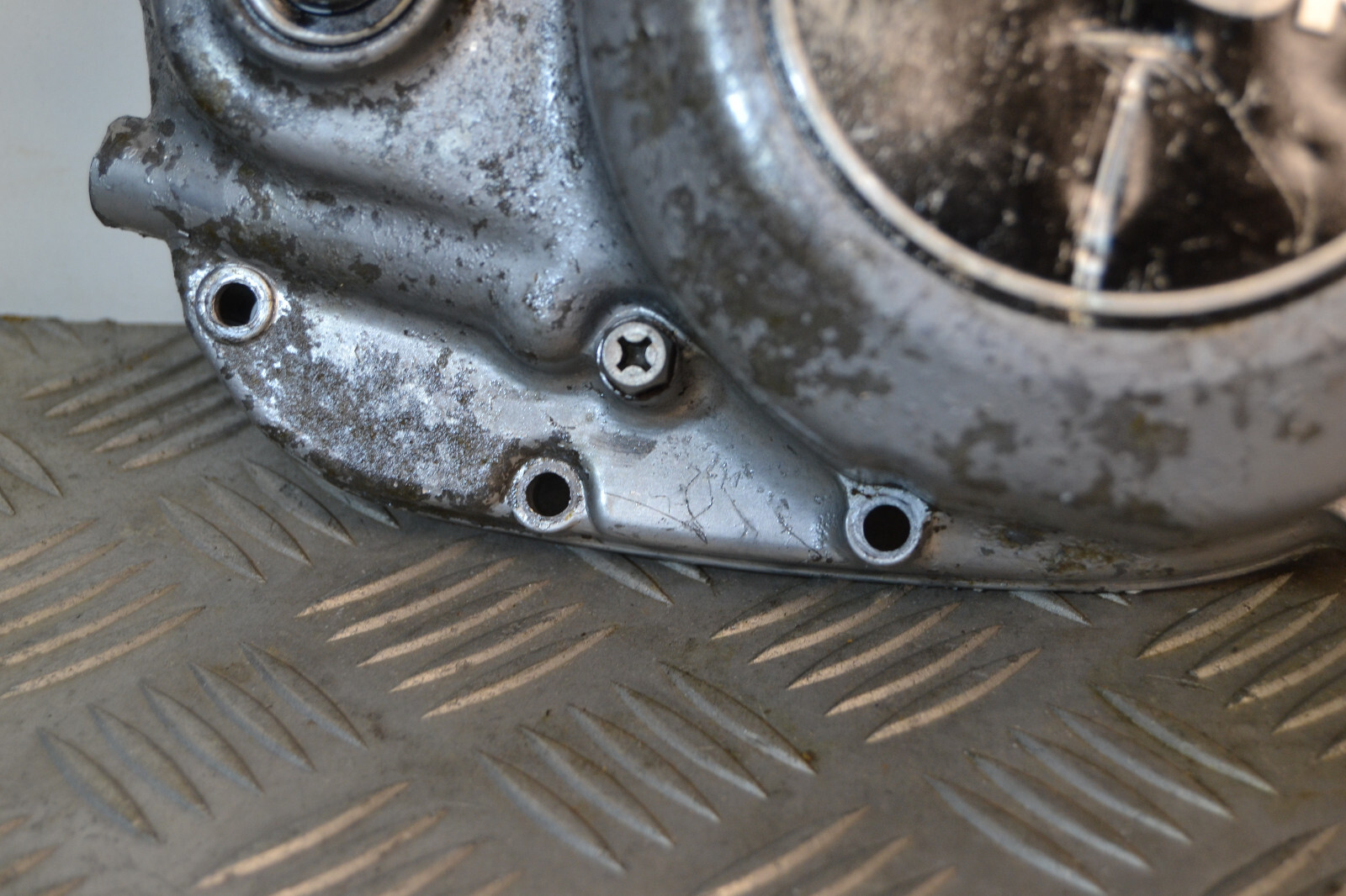 Carter d'embrayage Suzuki 125 GT X4 1980-84 clutch case – Image 5