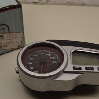 Compteur Piaggio Nexus 125 250 500 2006-07 640496