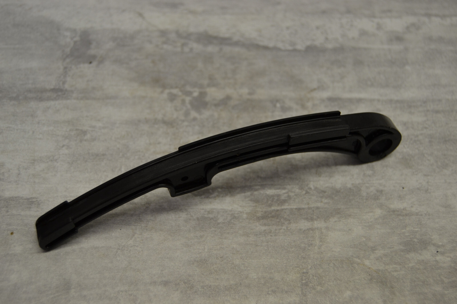 Guide chaine distribution Piaggio X8 X9 840510 timing chain guide – Image 4