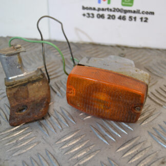 Clignotant arrière Suzuki 125 GT X4 1980-84 rear blinker turn signal