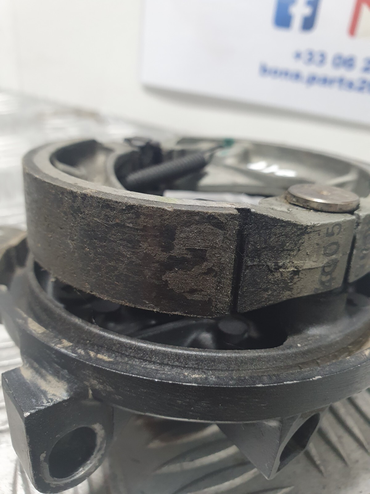 Flasque tambour frein avant Honda Zoomer NPS50 2001-17 45010GEZ000ZA – Image 13