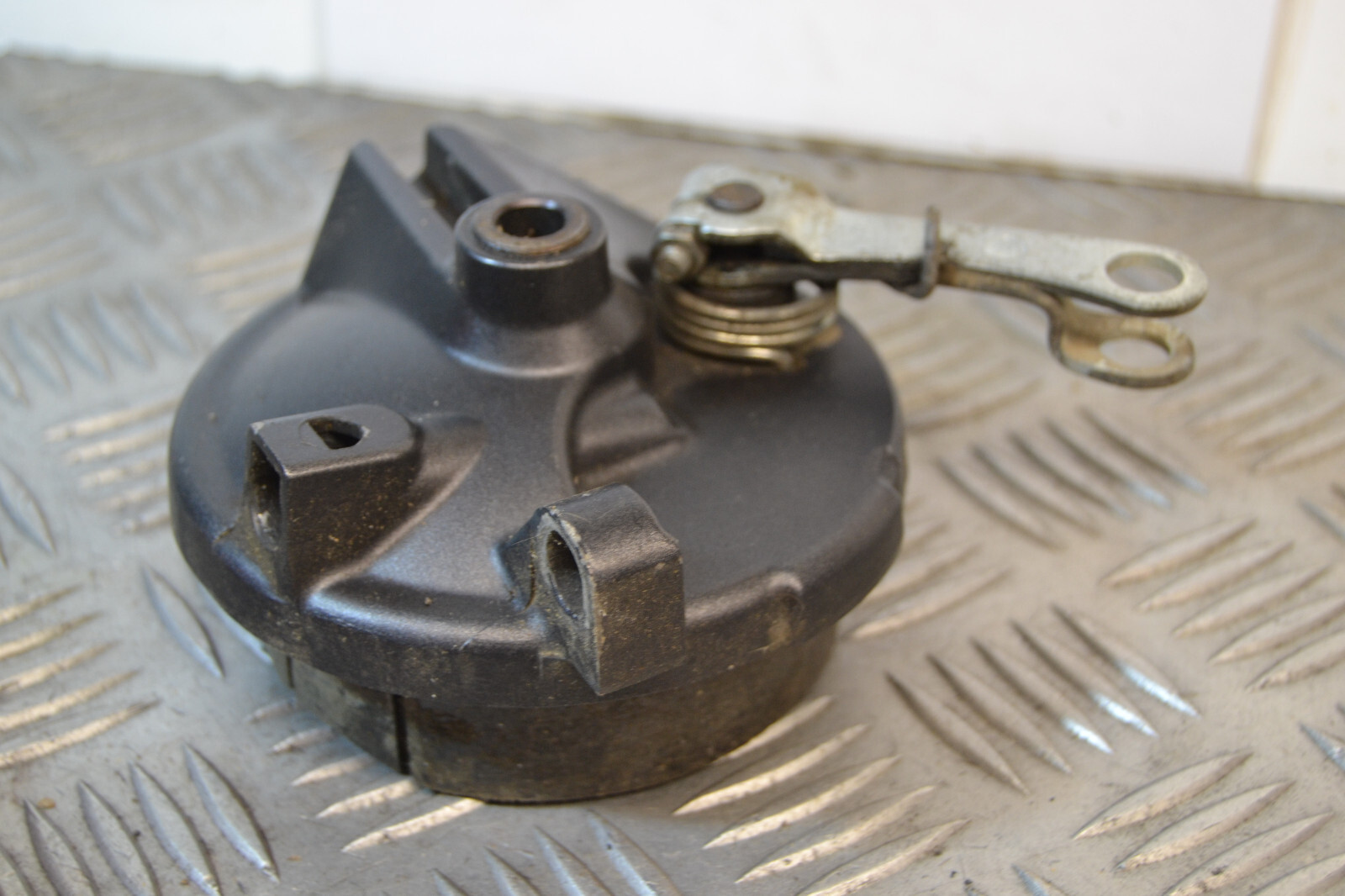 Flasque tambour frein avant Honda Zoomer NPS50 2001-17 45010GEZ000ZA – Image 5