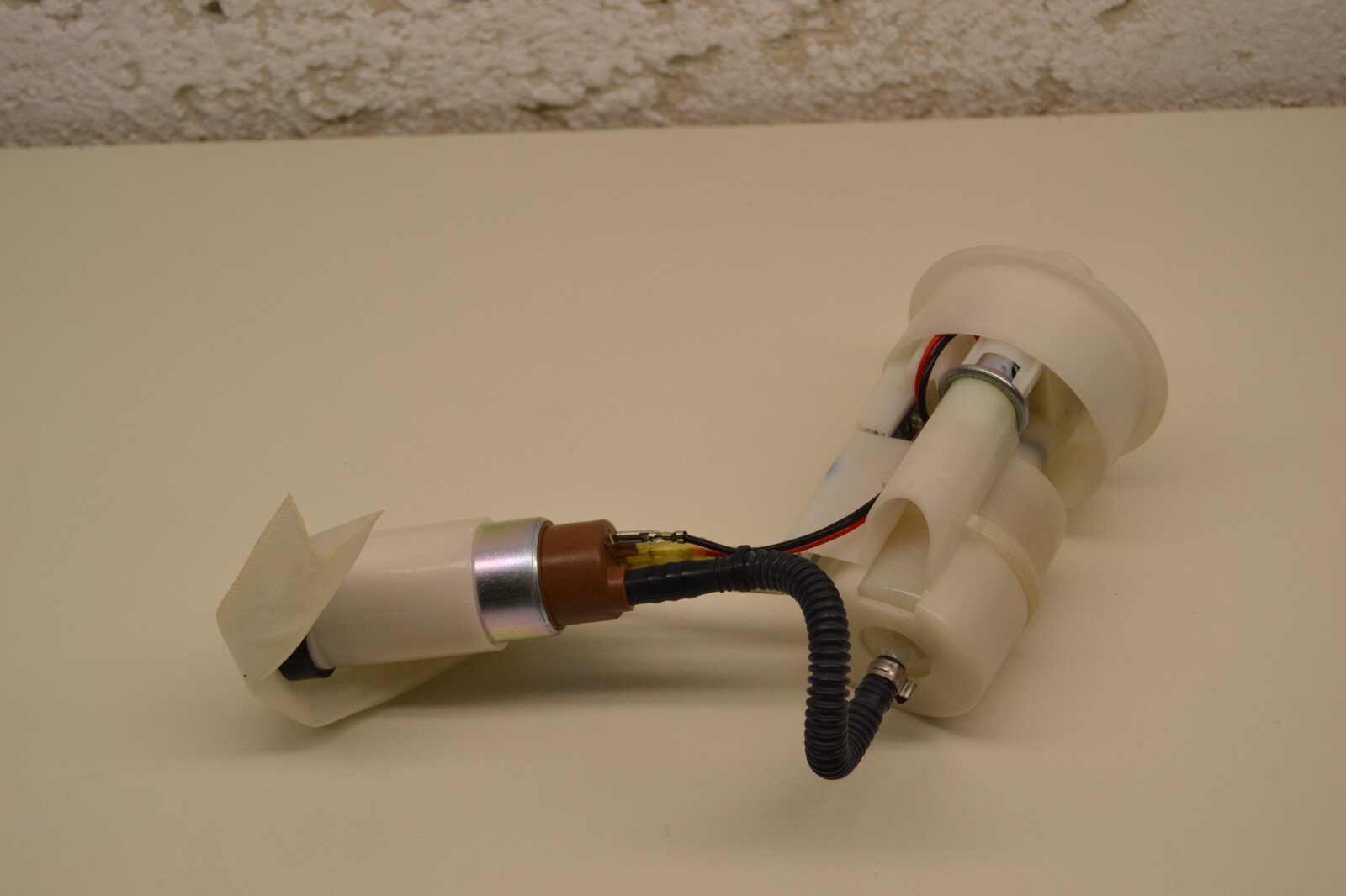 Pompe à essence Vespa 125 150 LX LT LXV 641136 – Image 6