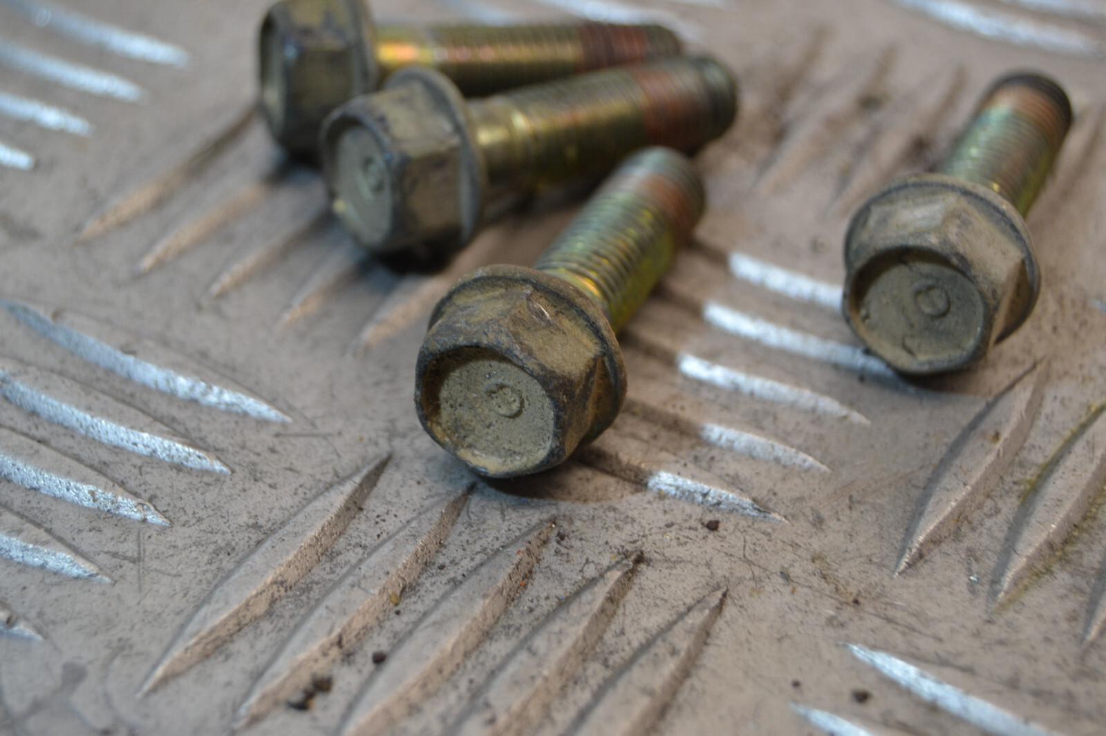 Visserie cadre Honda zoomer 50 nps nps50 frame screw – Image 3