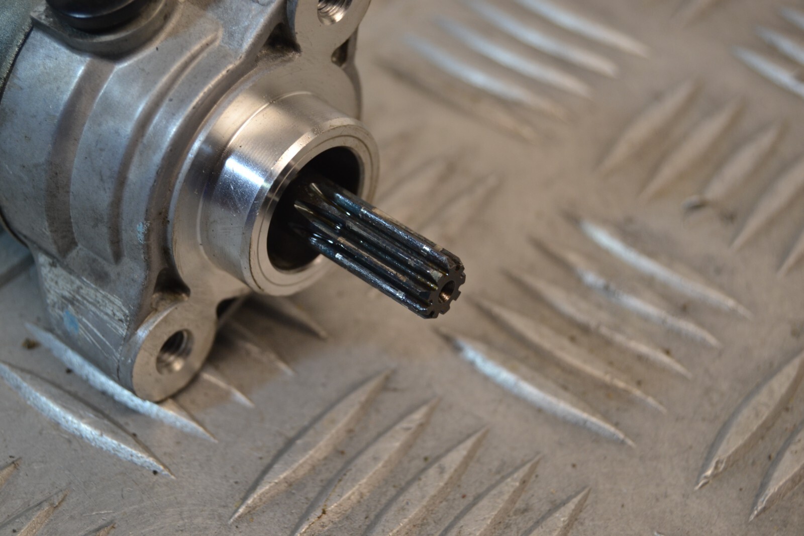 Démarreur Yamaha 125 YZF R 2008-13 electric starter – Image 3