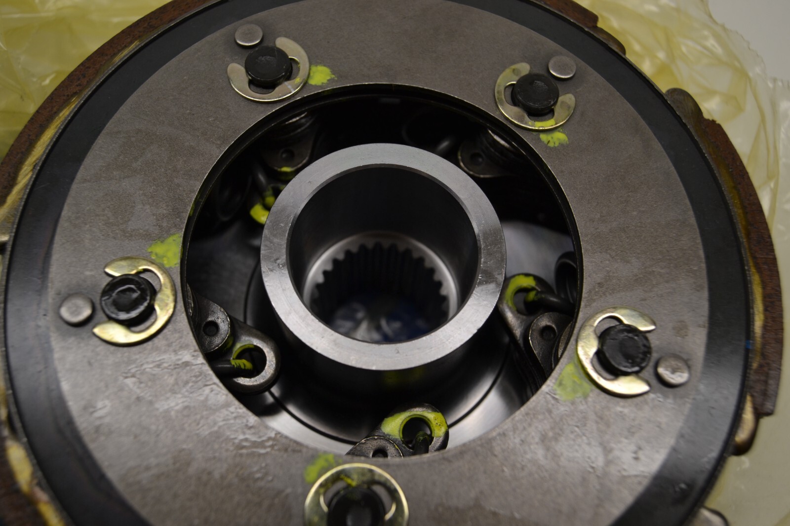 Embrayage SYM Quadraider 600 2008-10 22300-REA-000 – Image 9