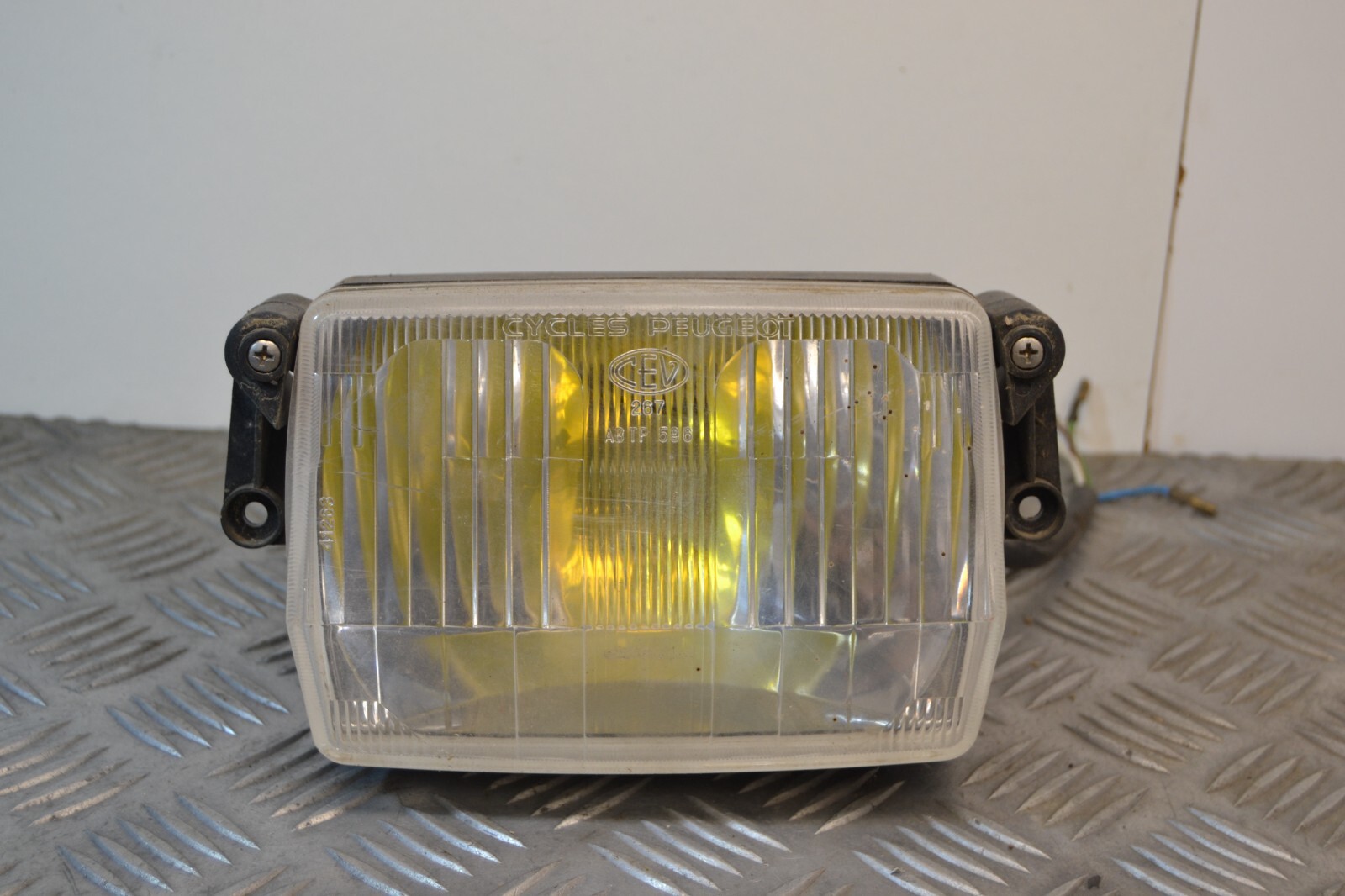 Optique phare Peugeot SC80 SC 80 L 1987 – Image 3