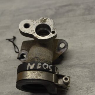 Pipe d'admission MBK ovetto 4t Neos 4 temps intake manifold